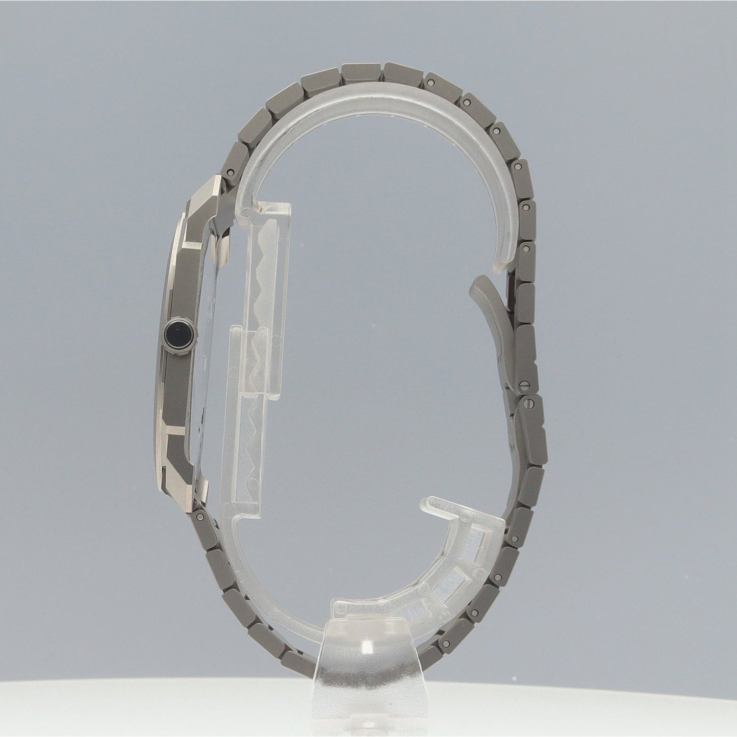 102713 Octo Finissimo 1BVL02-00163