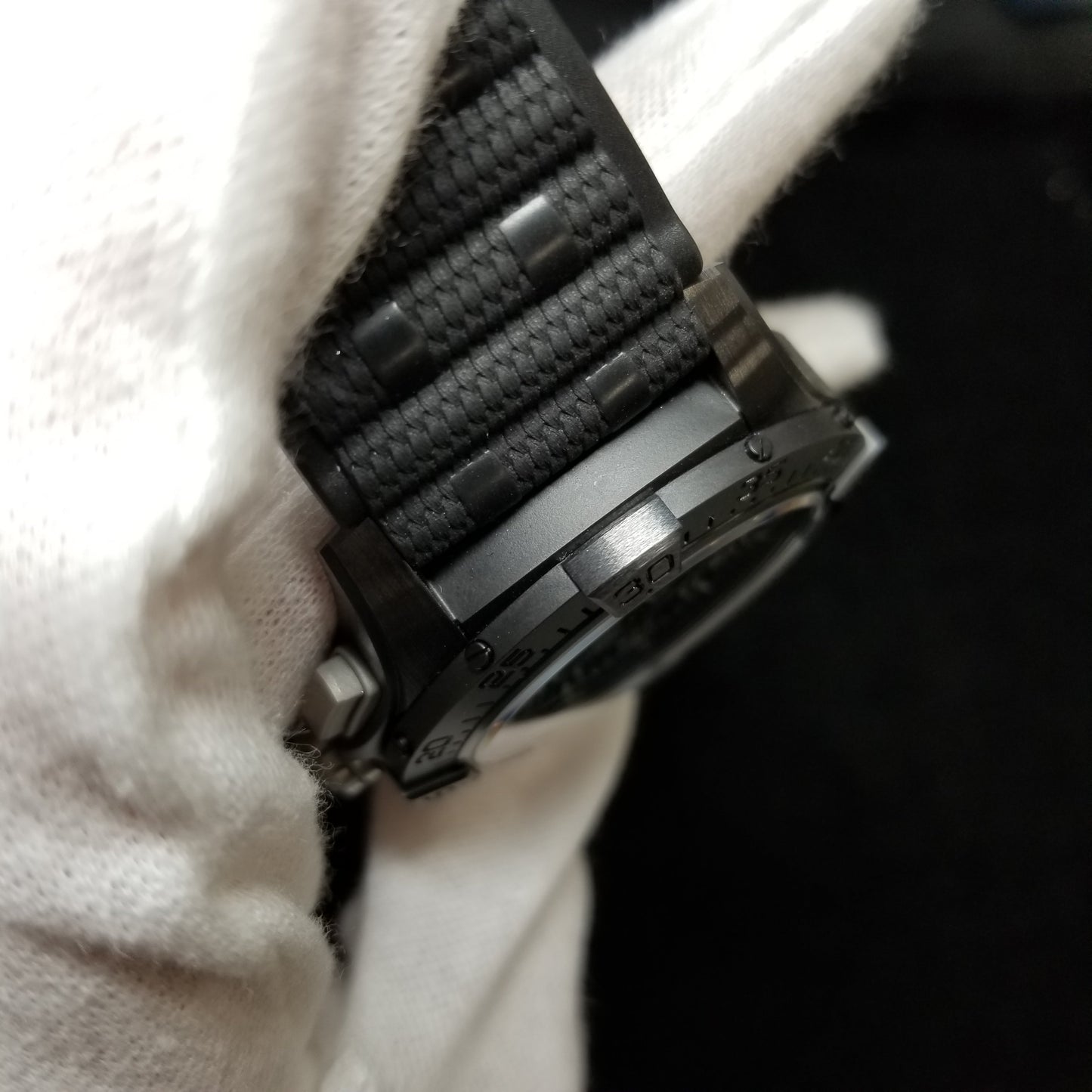 SB0147101B1X1 AVENGER B01 CHRONOGRAPH44 NIGHT MISSION 2BRT33-00185