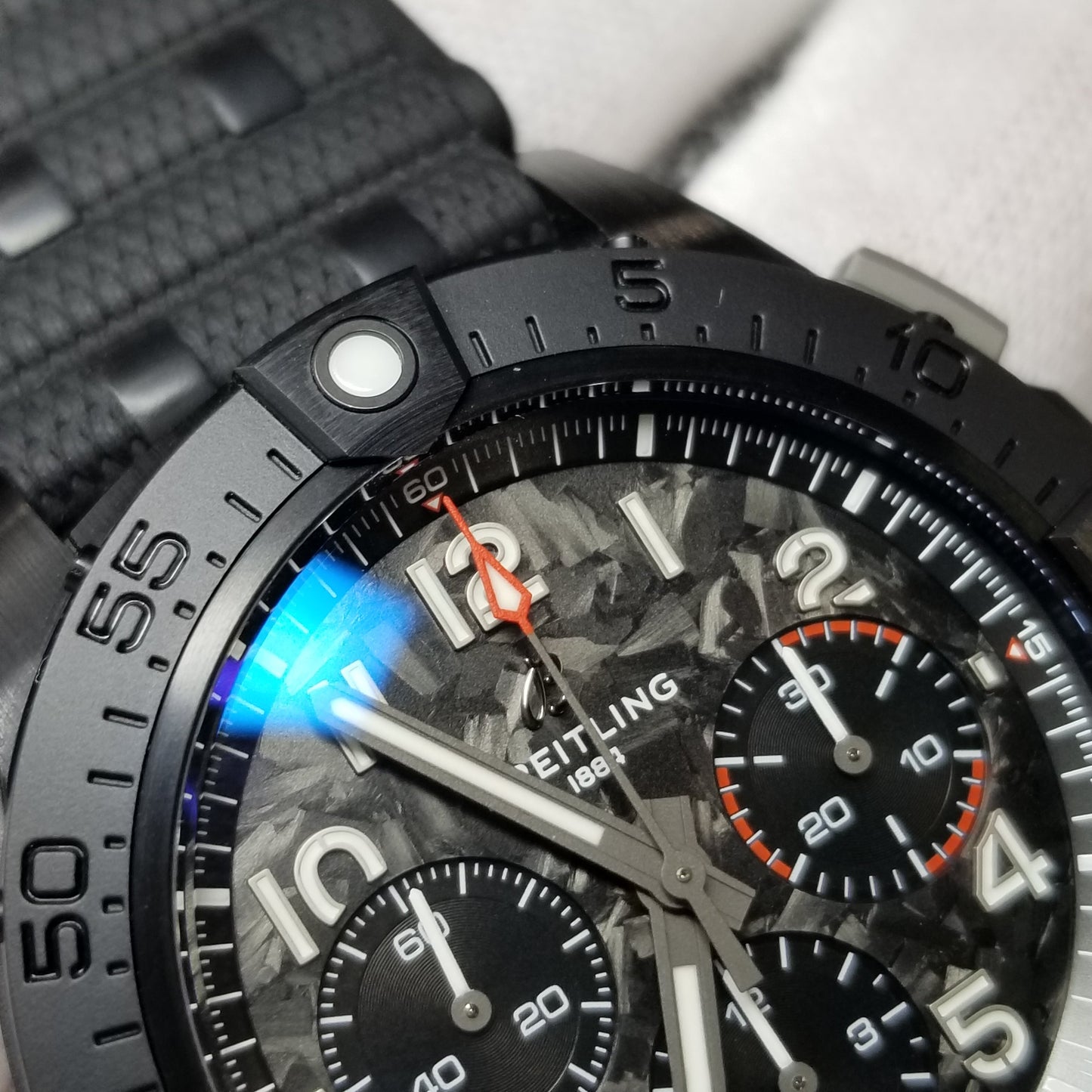 SB0147101B1X1 AVENGER B01 CHRONOGRAPH44 NIGHT MISSION 2BRT33-00185