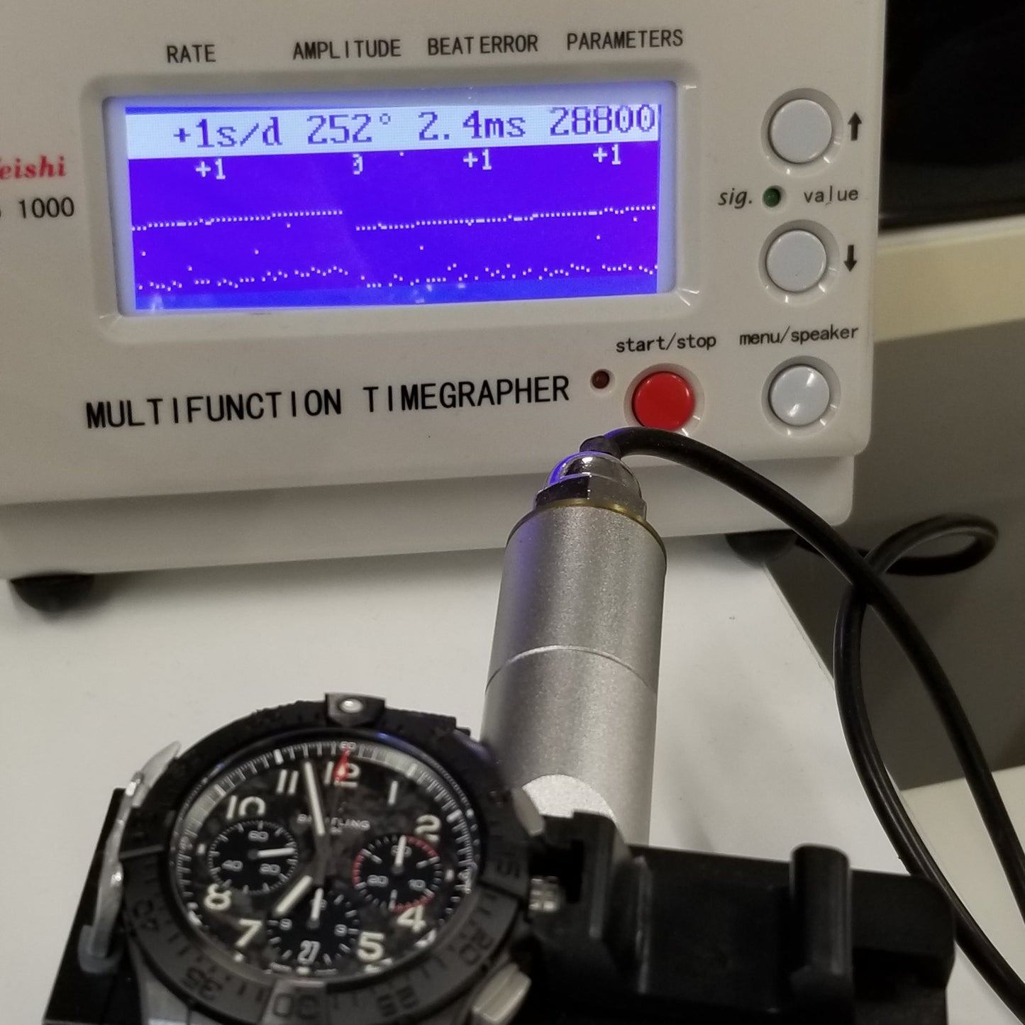 SB0147101B1X1 AVENGER B01 CHRONOGRAPH44 NIGHT MISSION 2BRT33-00185