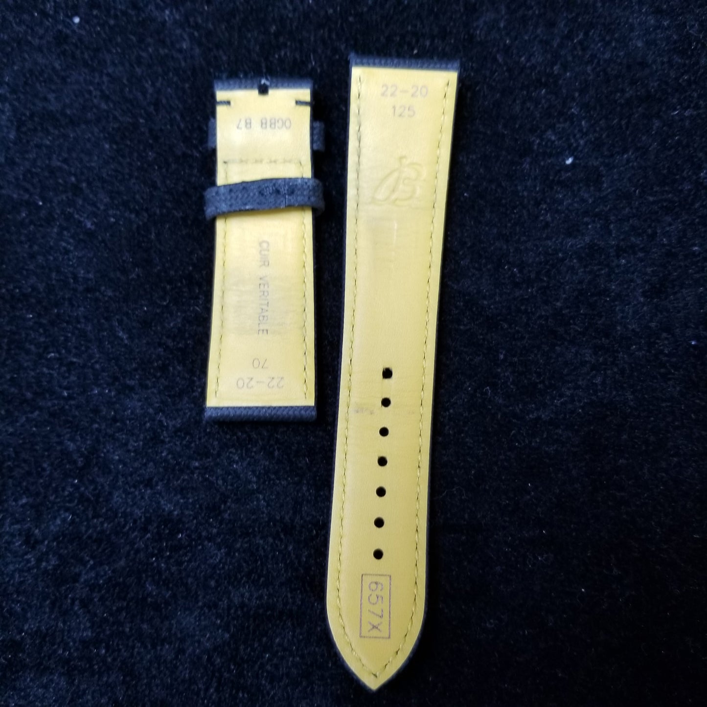 SB0147101B1X1 AVENGER B01 CHRONOGRAPH44 NIGHT MISSION 2BRT33-00185