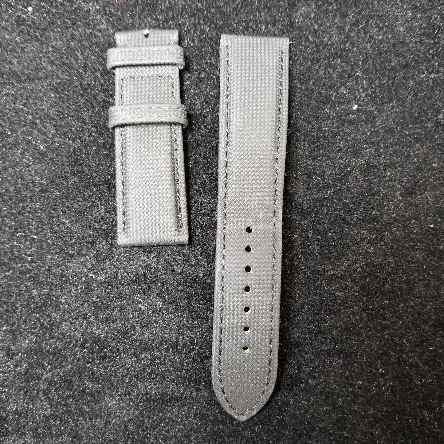 SB0147101B1X1 AVENGER B01 CHRONOGRAPH44 NIGHT MISSION 2BRT33-00185