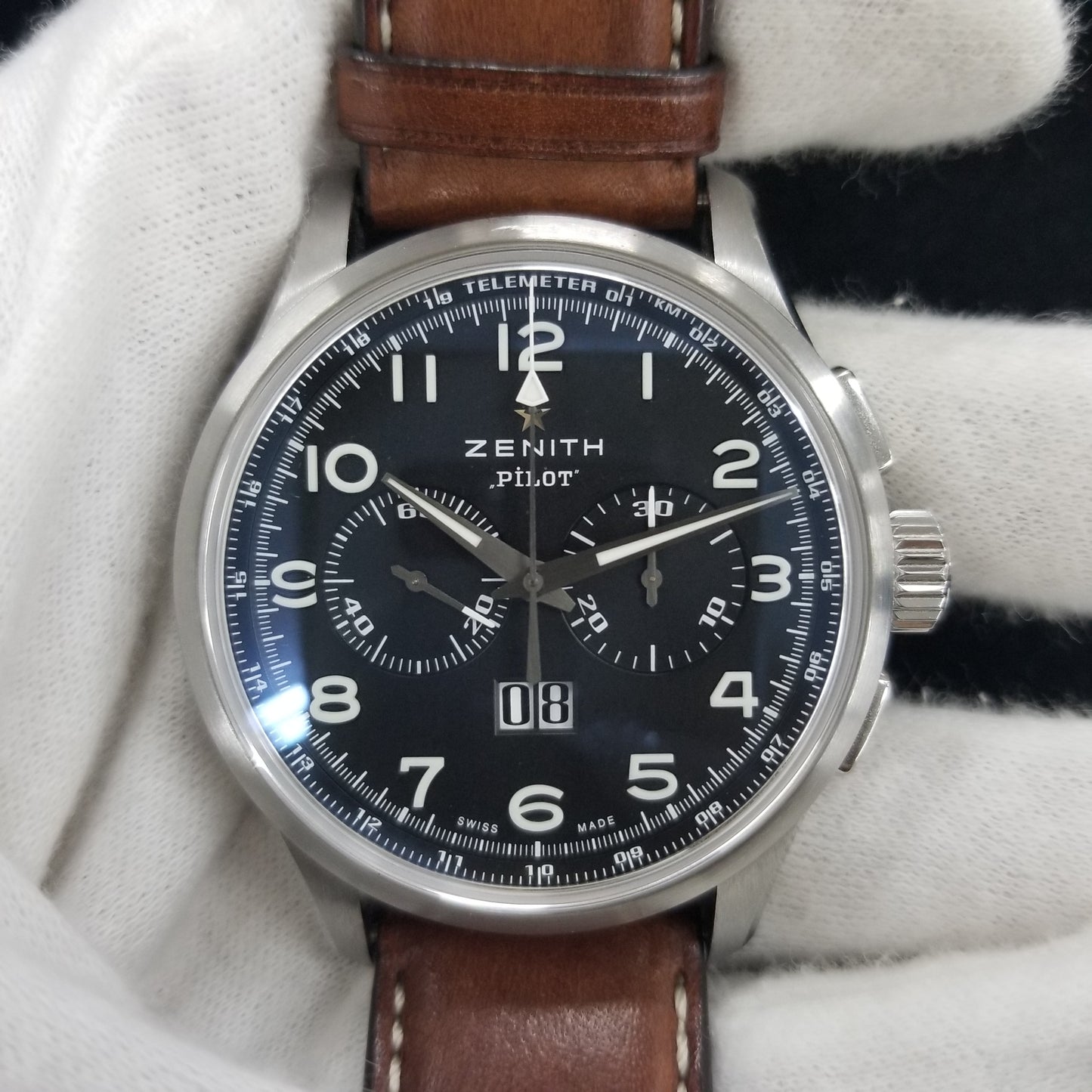 03.2410.4010/21.C722 Pilot Big Date Special 2ZEN01-00143