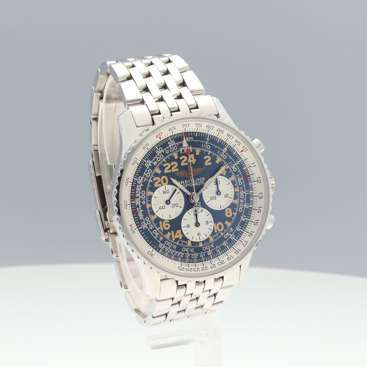 A12022 Navitimer Cosmonaut 2BRT01-00169