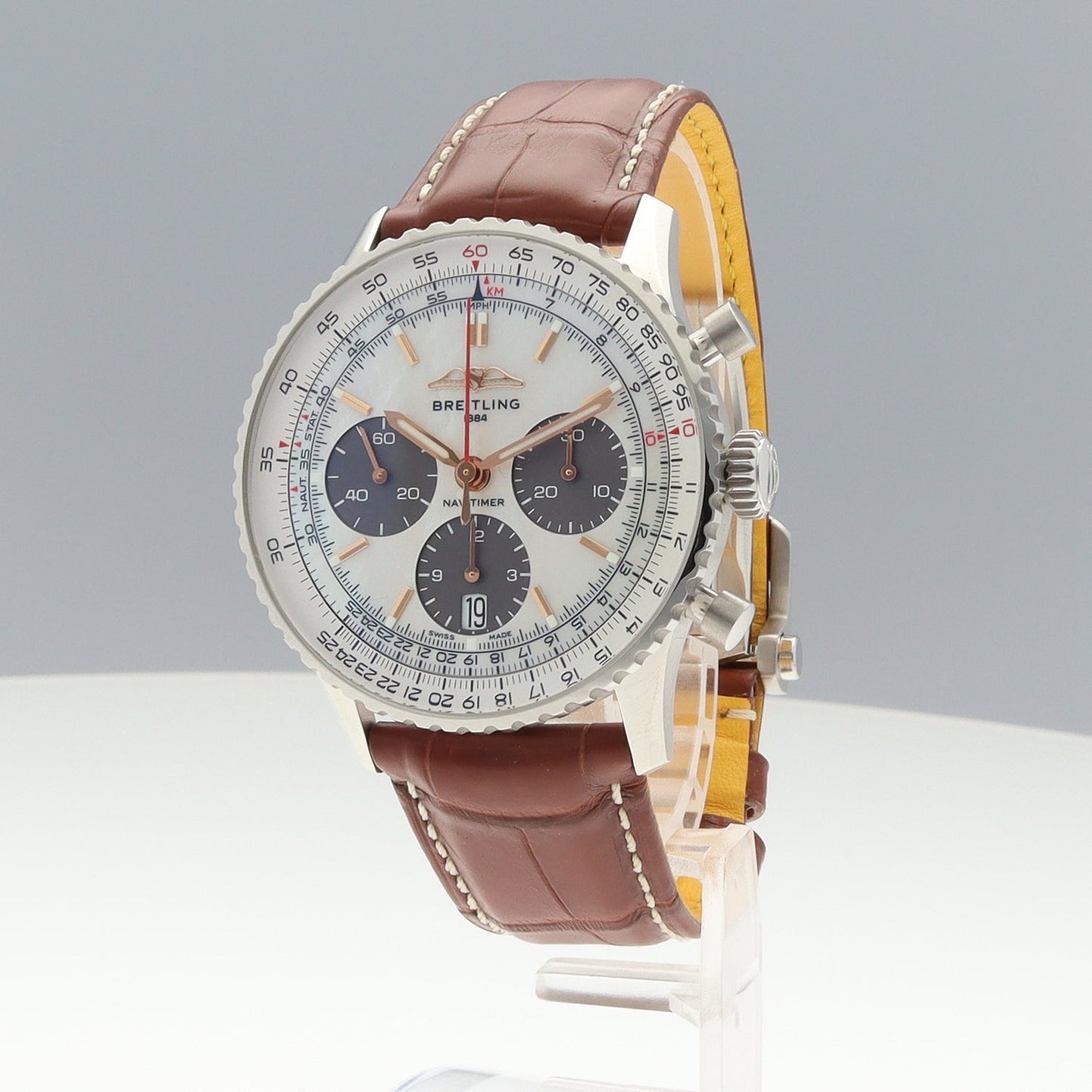 AB0139211A1P1 Navitimer B01 Limited to Japan 2BRT01-00190
