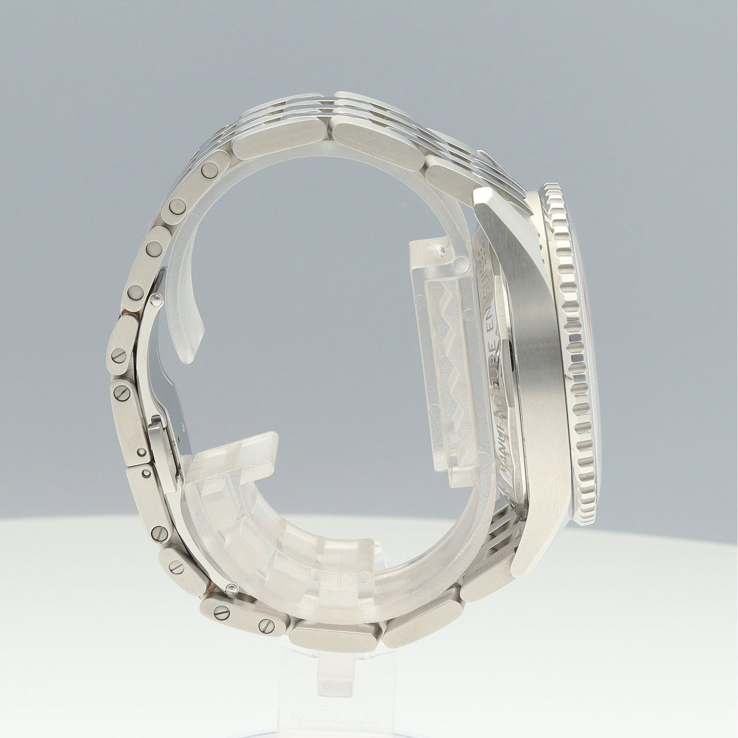 AB0138211B1A1 Navitimer B01 2BRT33-00177