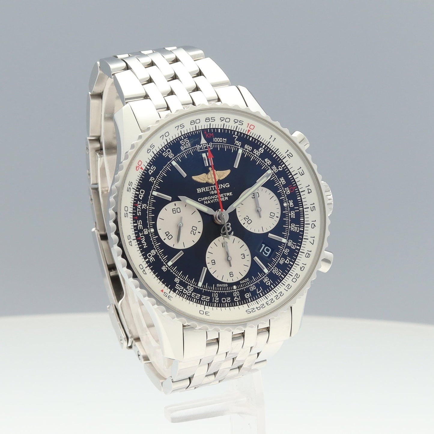 AB012012BB01 NAVITIMER 2BRT33-00182