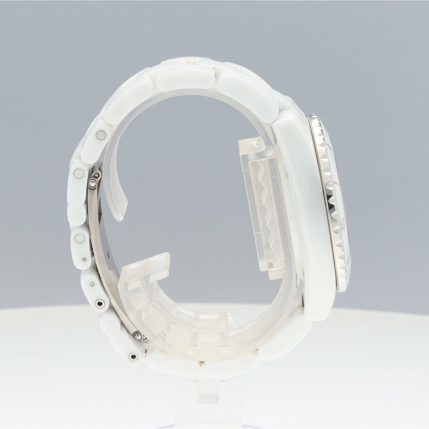H5705 J12 Automatic 2CHA01-00119