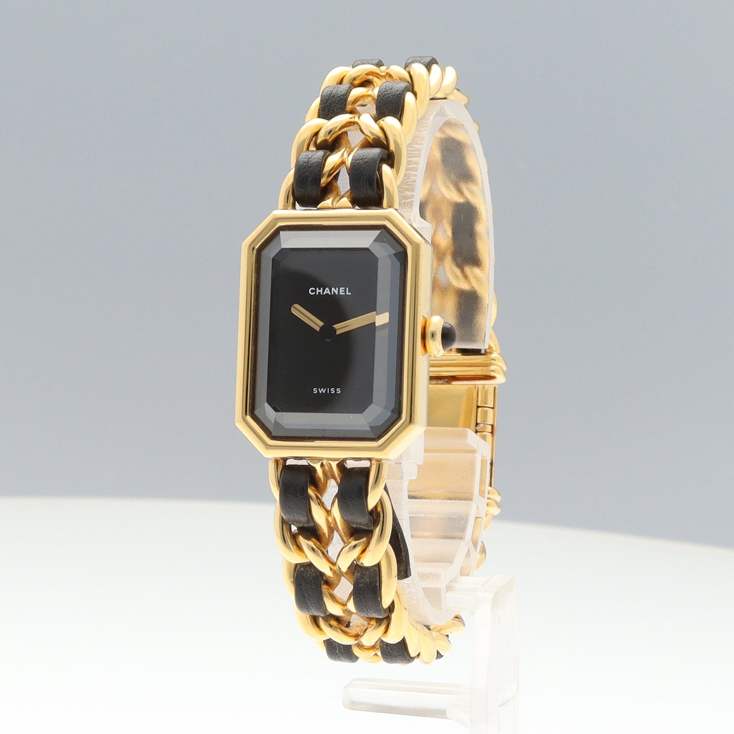 H0001 Premiere 2CHA01-00122