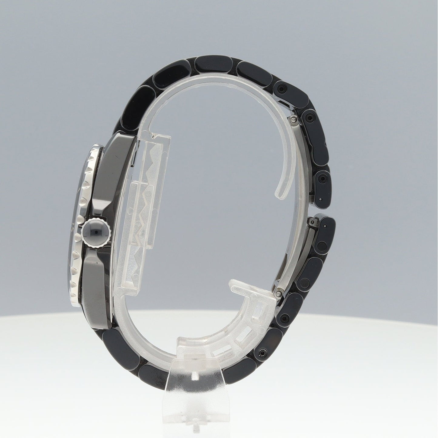 H0685 J12 Automatic 2CHA01-00124