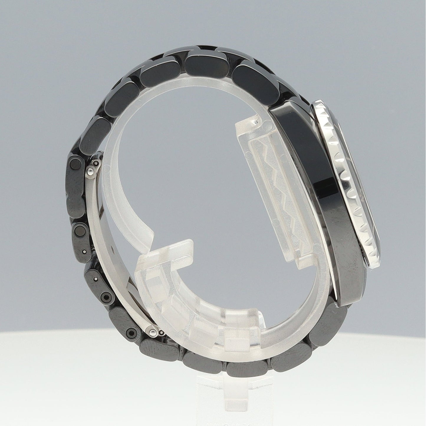 H1625 J12 Quartz 2CHA01-00133