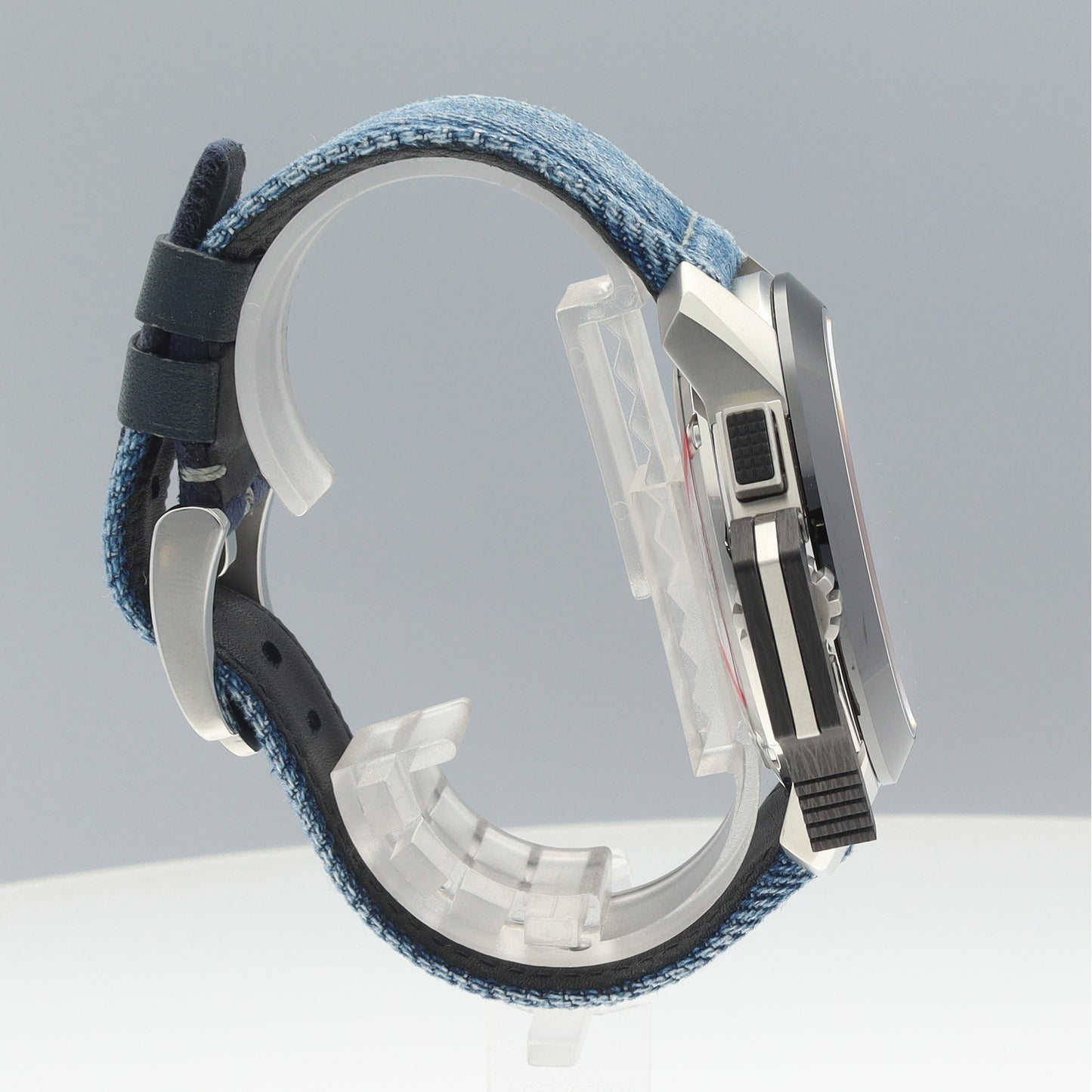2CCACU04AT33S Chronofighter Oversize Target 2GRH33-00003