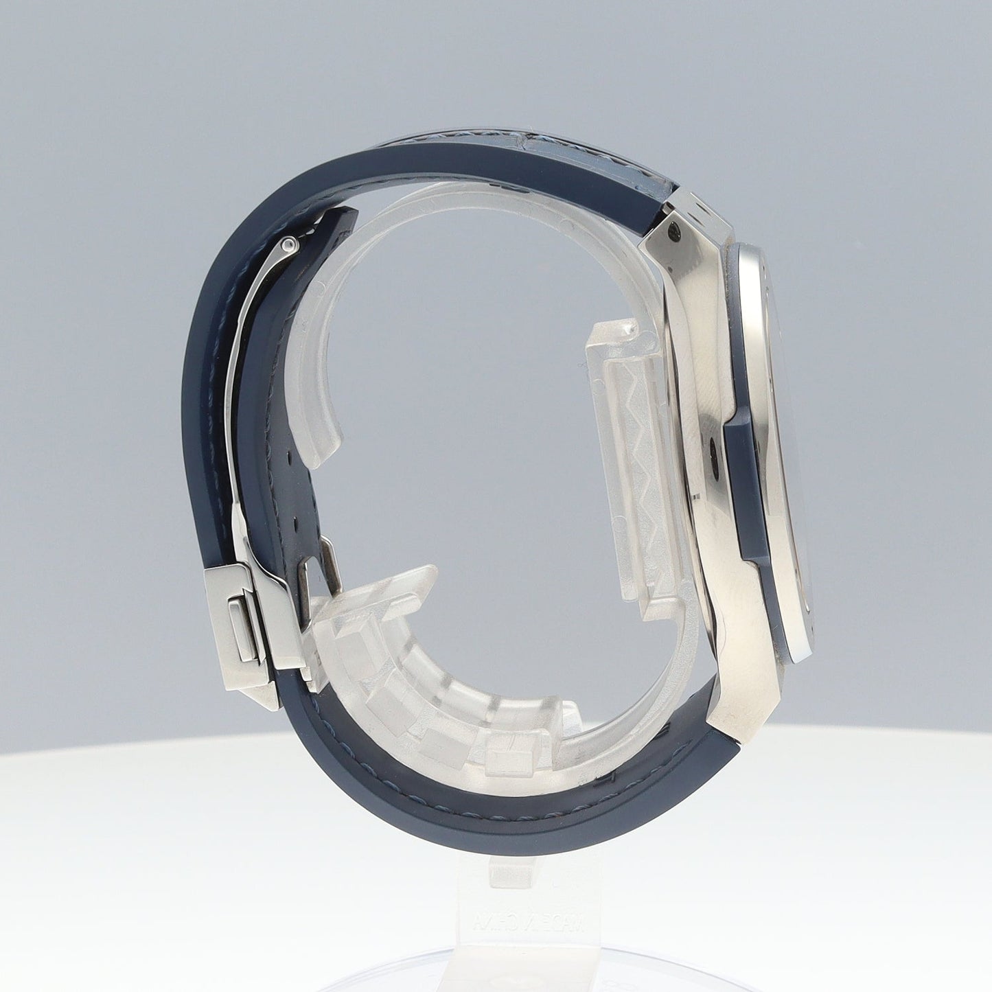 511.NX.7170.LR Classic Fusion 2HUB01-00196
