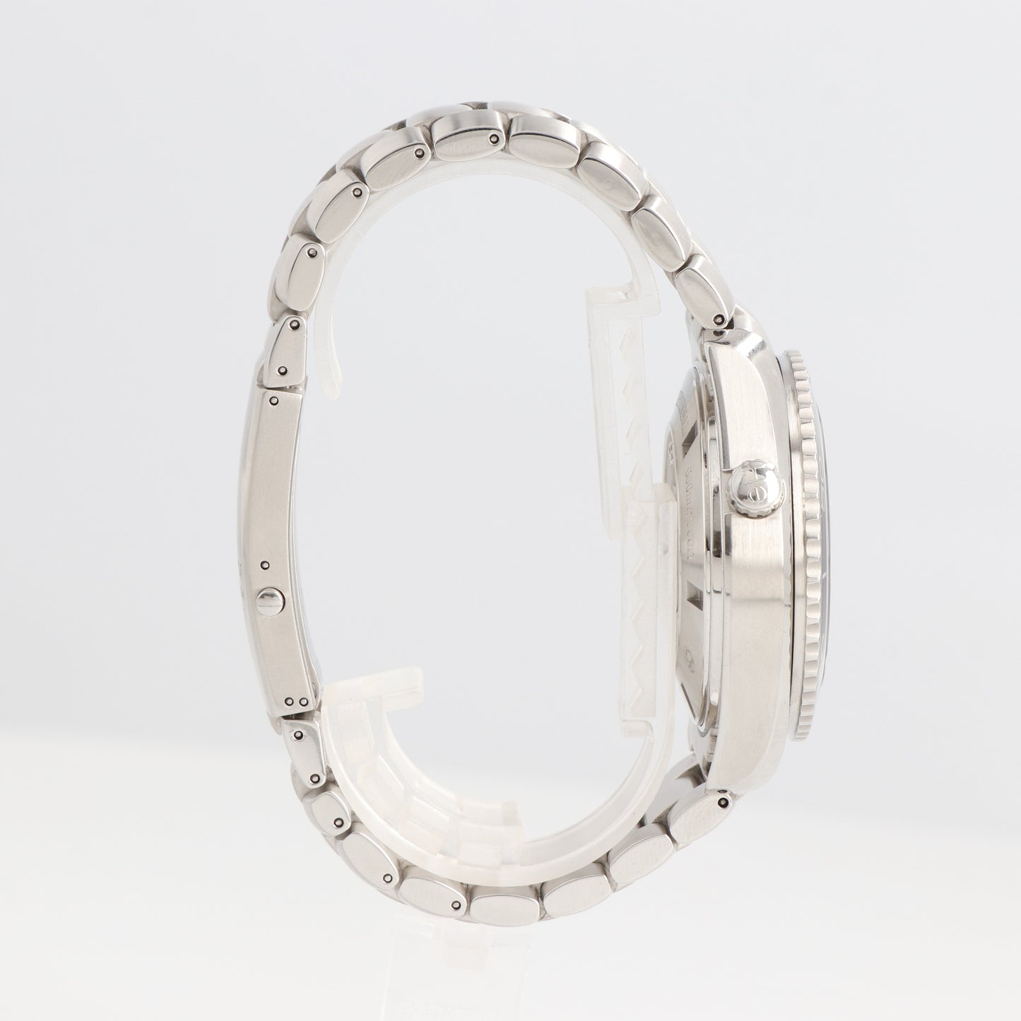 2210.50 コーアクシャル クロノメーター クロノグラフ 2O-M01-00501