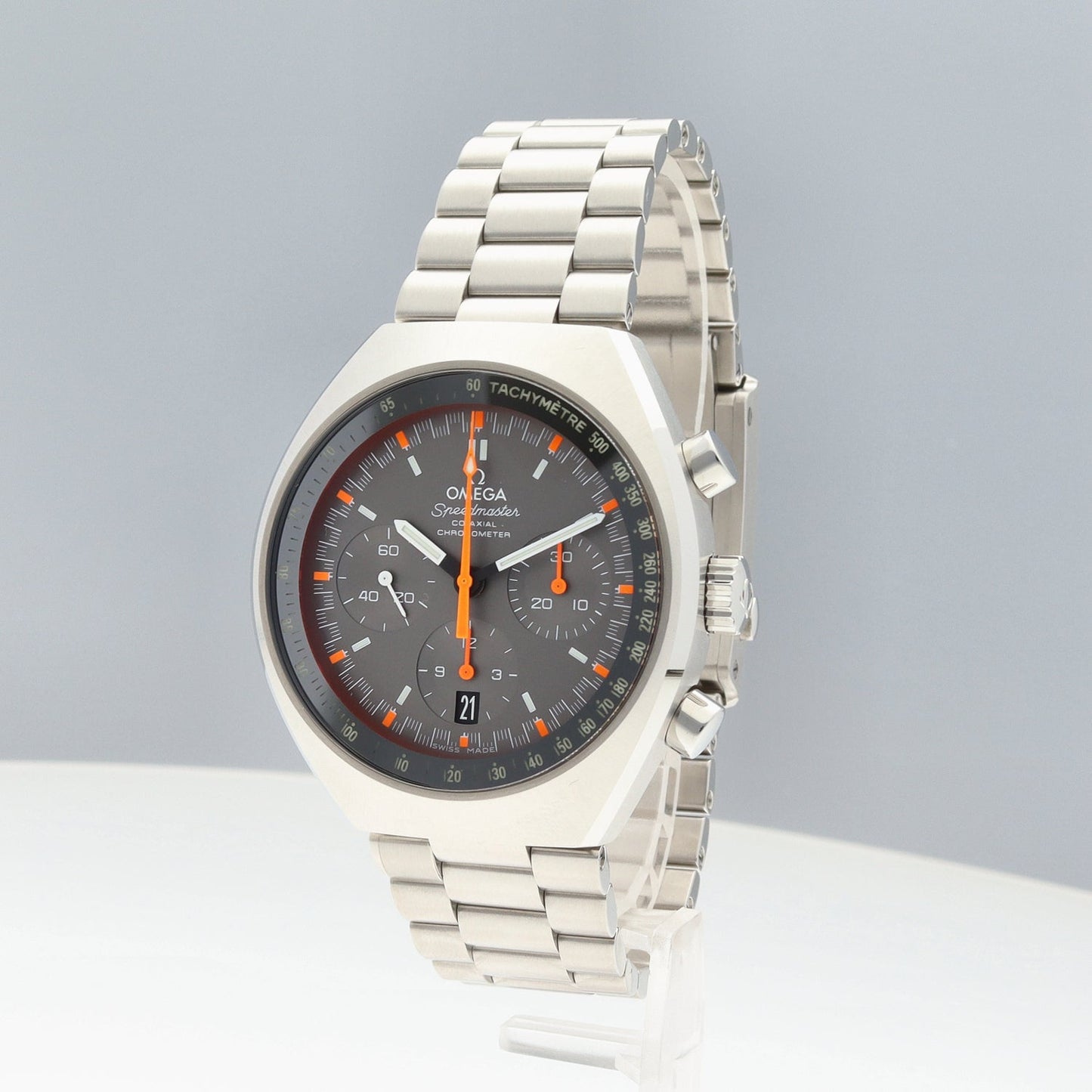 327.10.43.50.06.001 Speedmaster Mark II Co‑Axial 2O-M01-00528