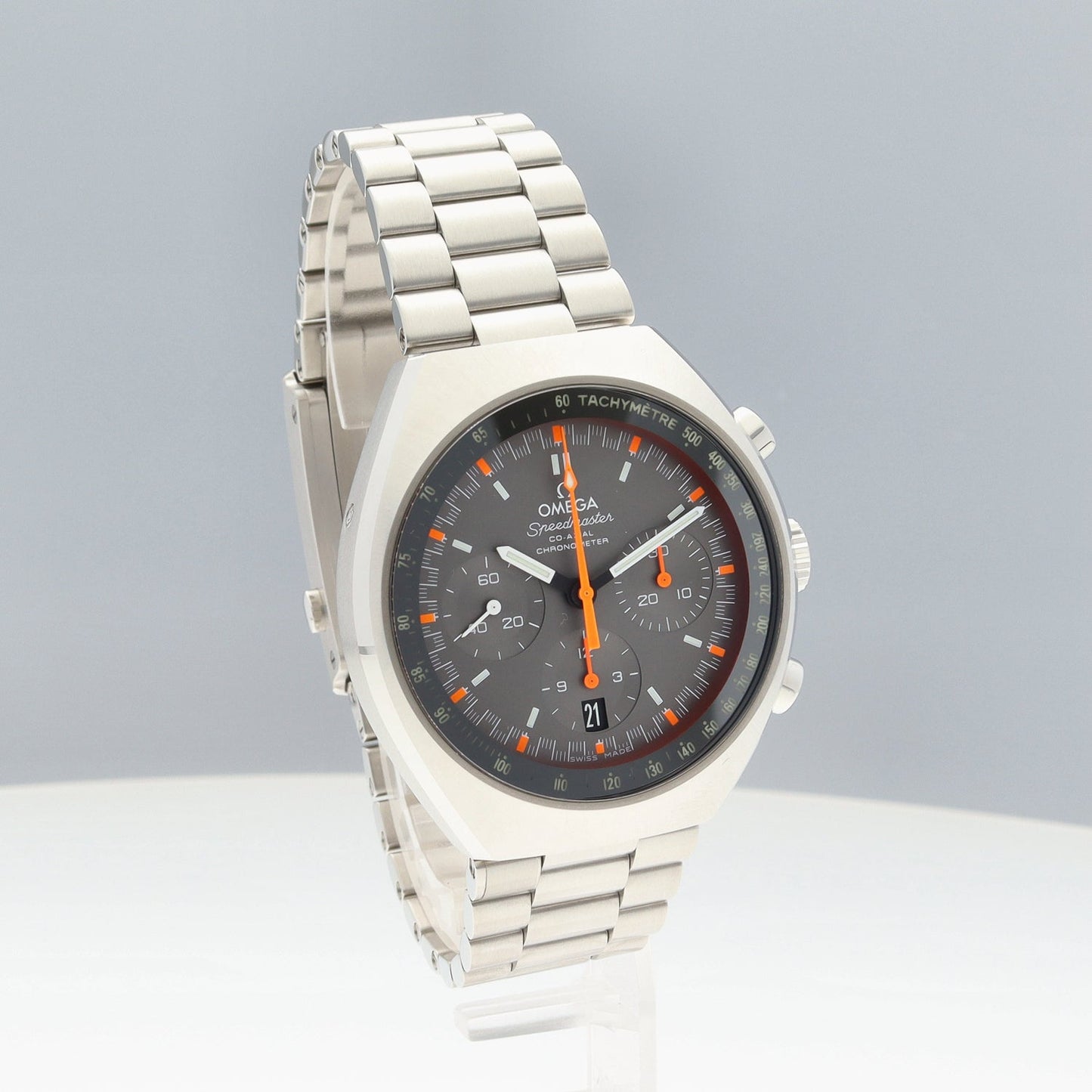 327.10.43.50.06.001 Speedmaster Mark II Co‑Axial 2O-M01-00528