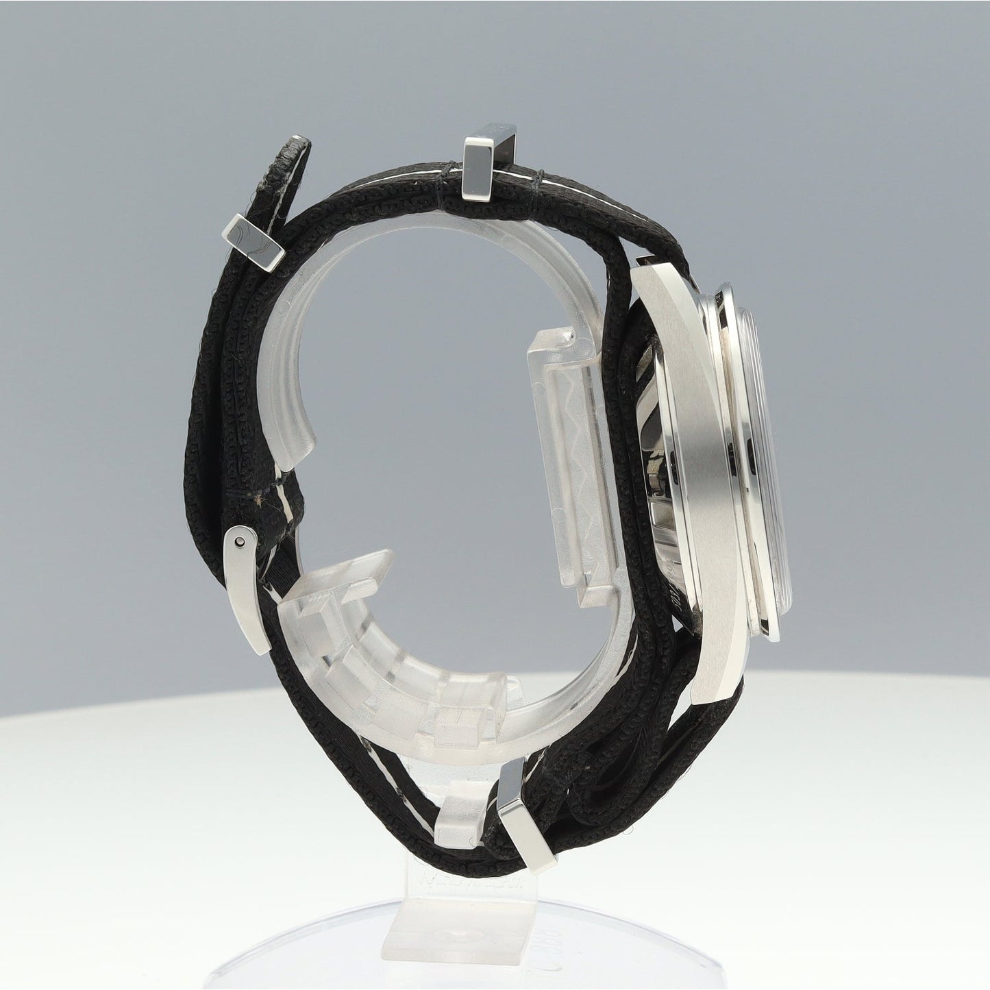 311.32.40.30.02.001 Speedmaster Moonwatch 2O-M01-00611