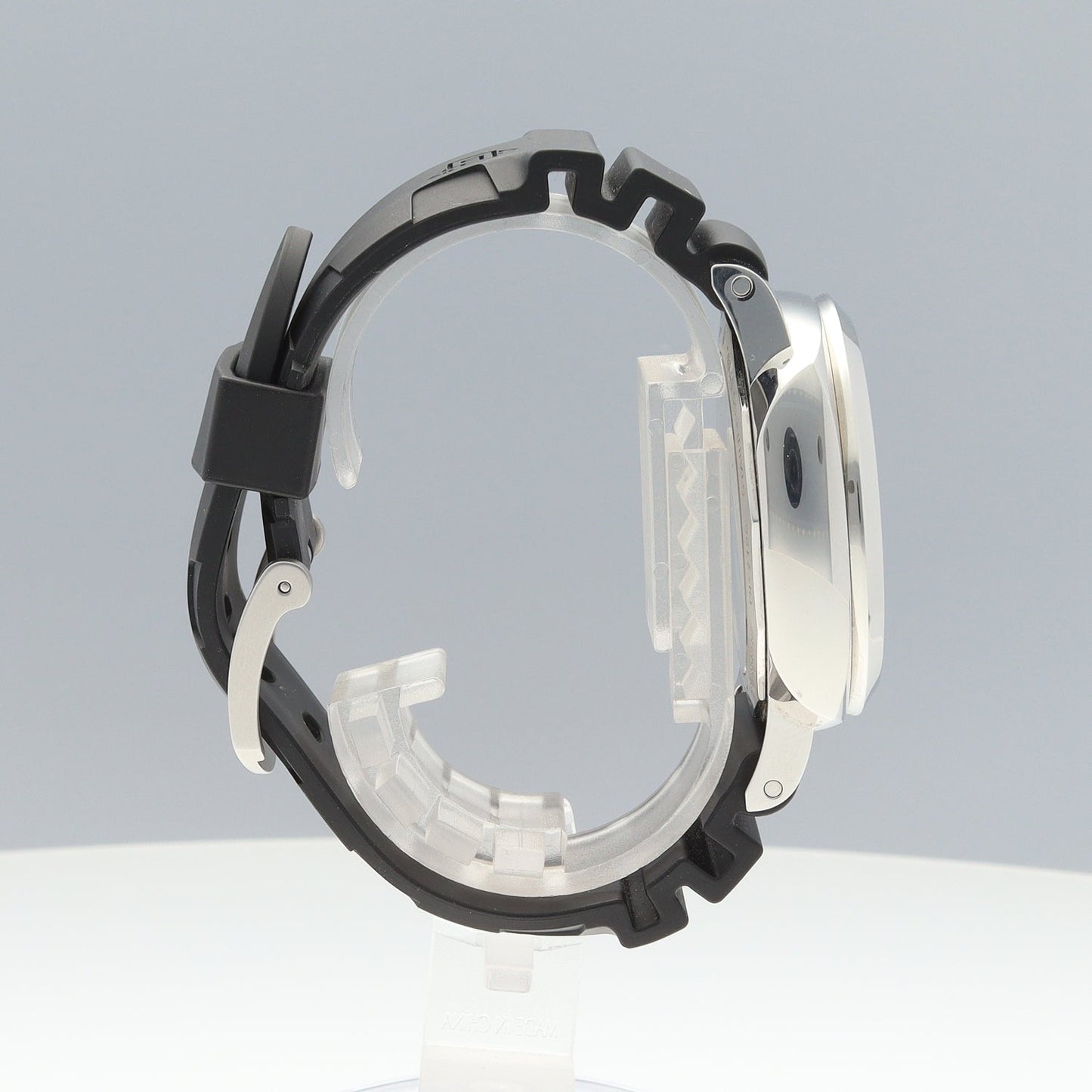 PAM01537 Luminor GMT Power Reserve 2PAN01-00189