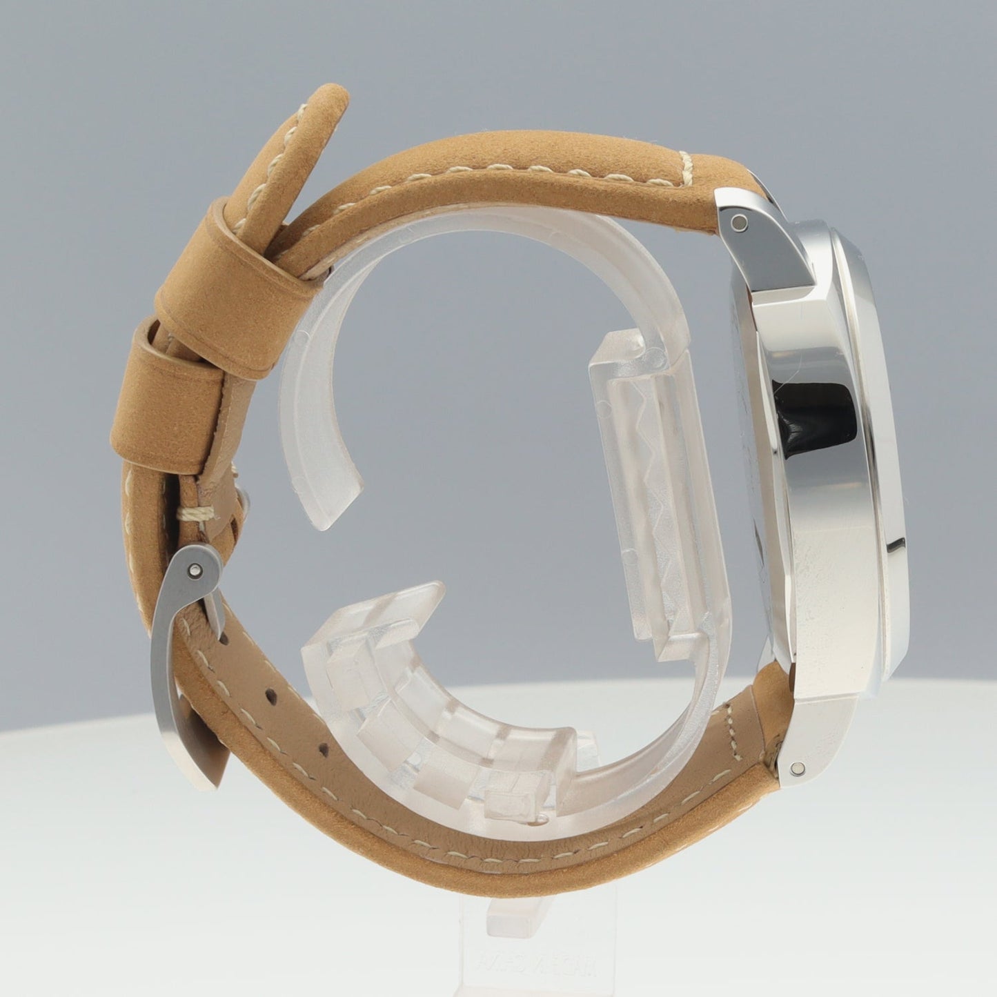PAM01086 Luminor Base logo 2PAN01-00241