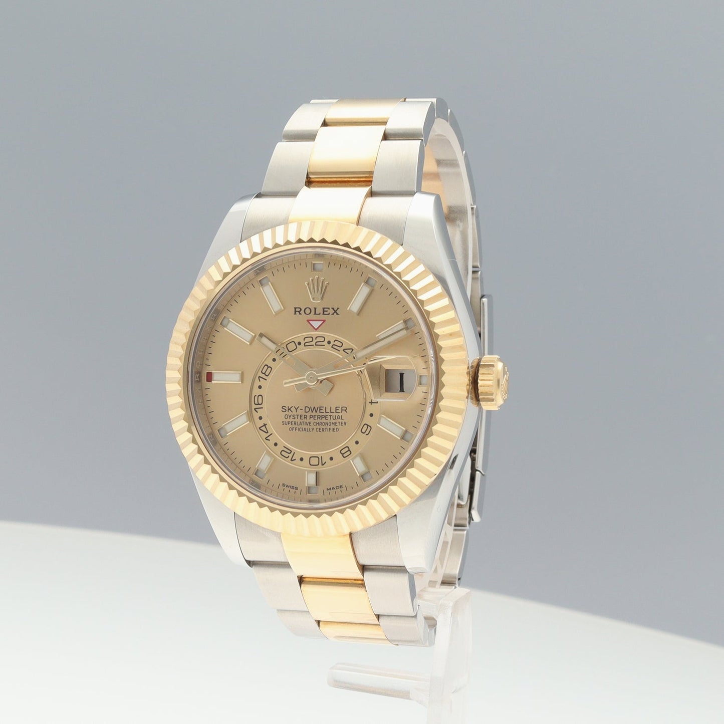 326933 Sky dweller Random serial 2R-X01-01419