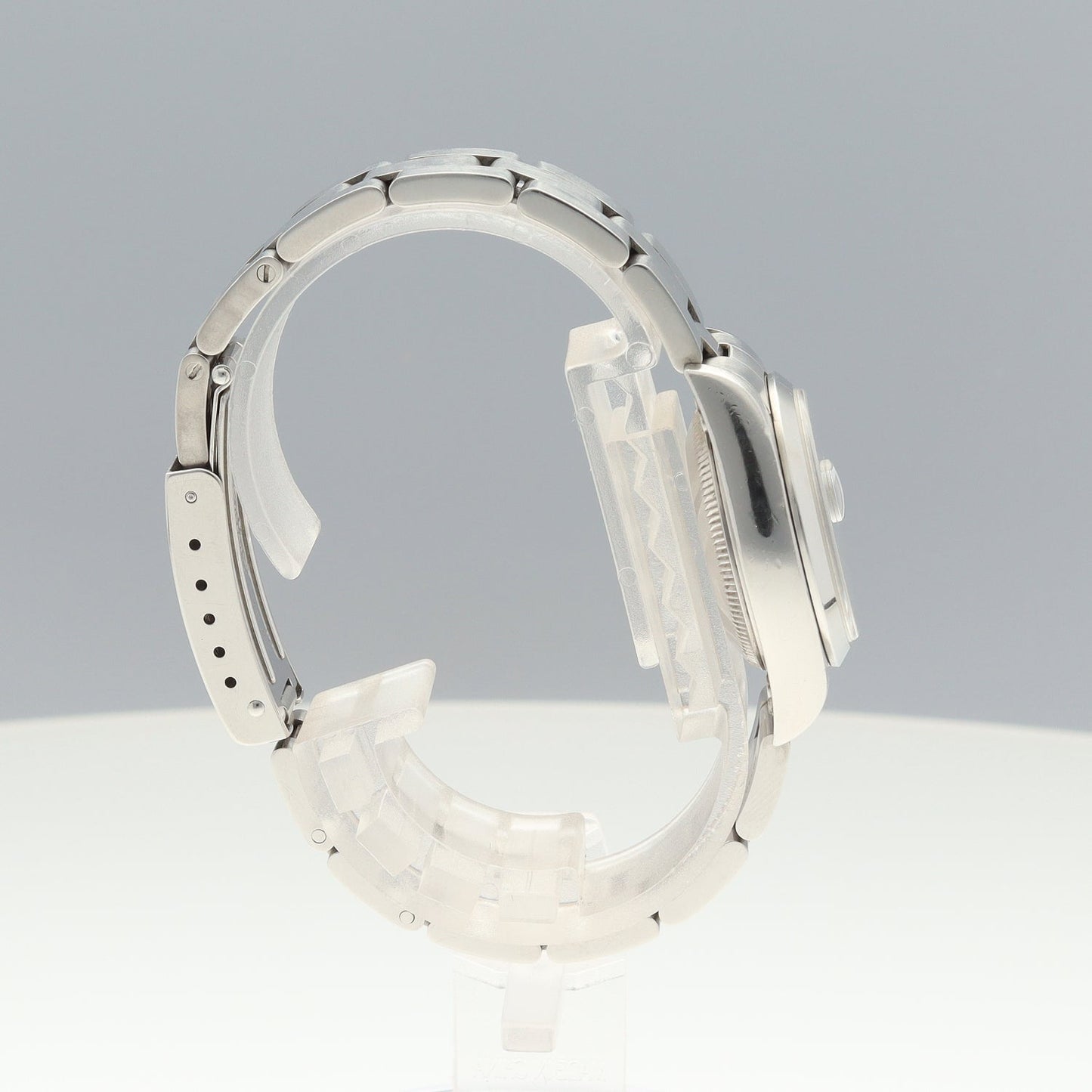 69160 Oyster Perpetual Date U serial 2R-X01-01450