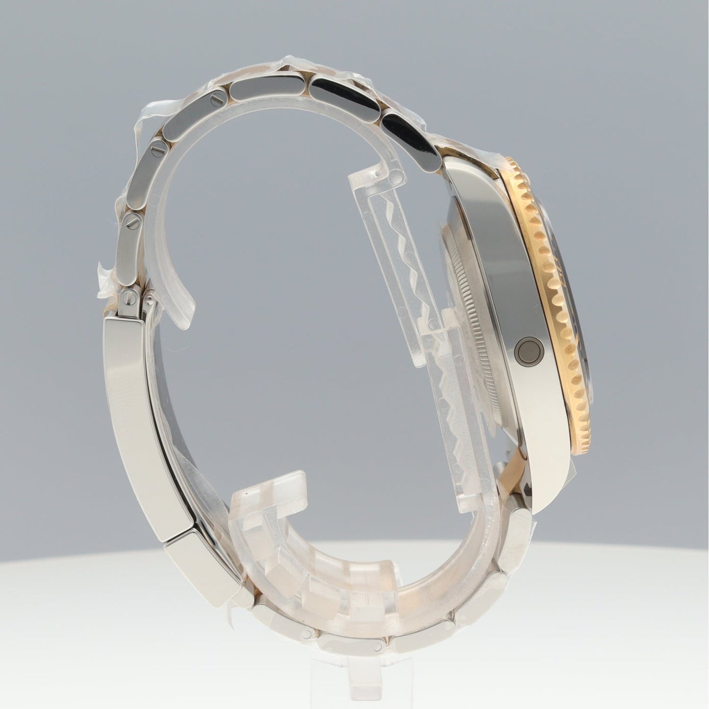 126603 Sea-Dweller Random serial 2R-X01-01551