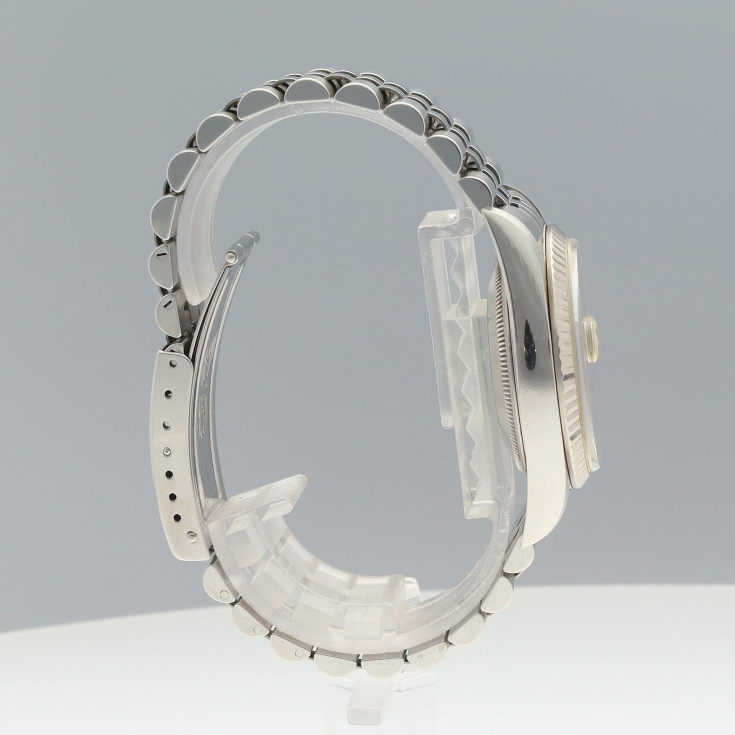 16234G Datejust 10P Diamond W serial 2R-X01-01553