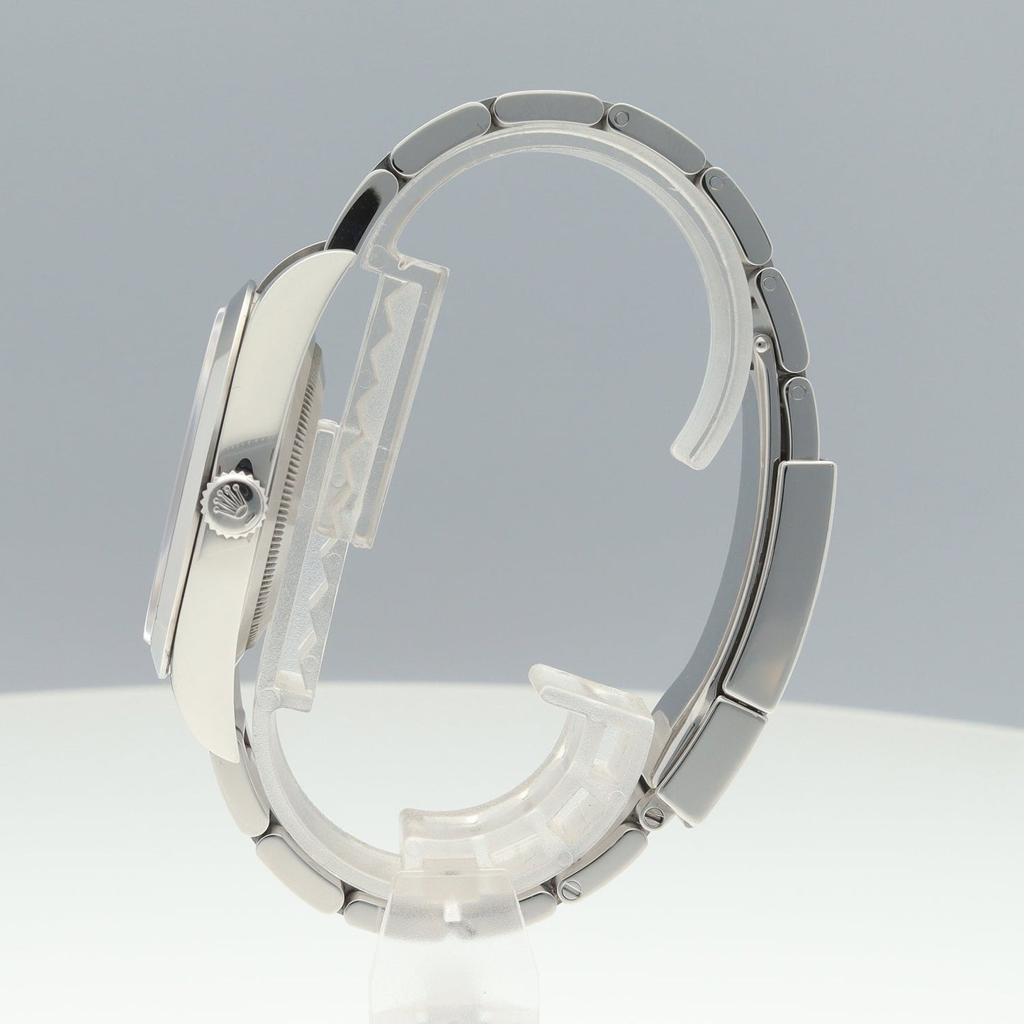 214270 Explorer Random serial 2R-X01-01792