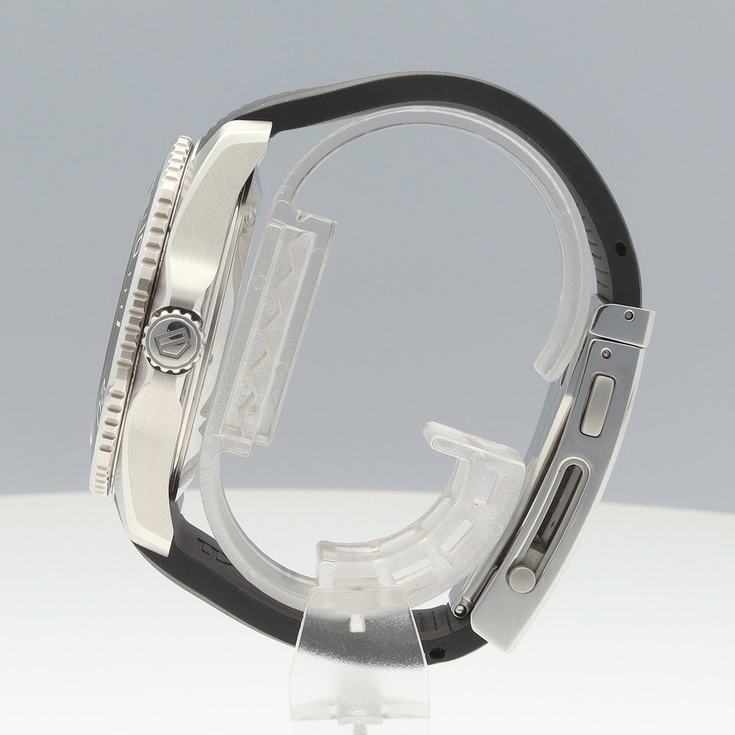 WBP201A.FT6197 Aquaracer Professional 300 2TAG01-00250