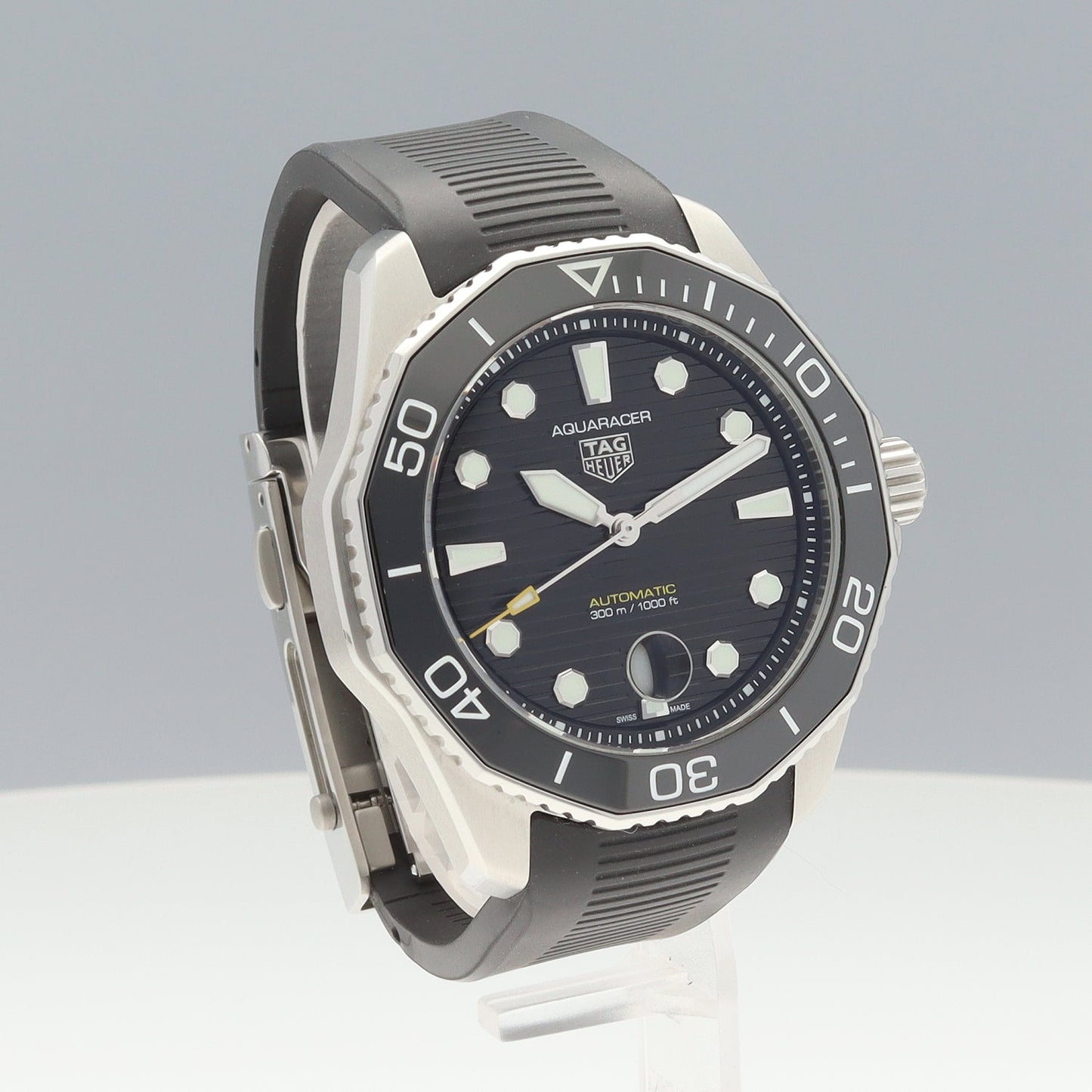 WBP201A.FT6197 Aquaracer Professional 300 2TAG01-00250
