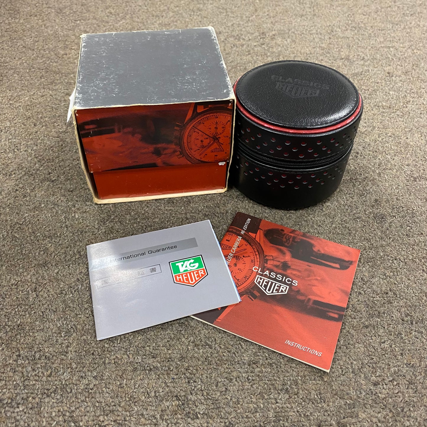 CS3111 Carrera Classic 2TAG33-00031