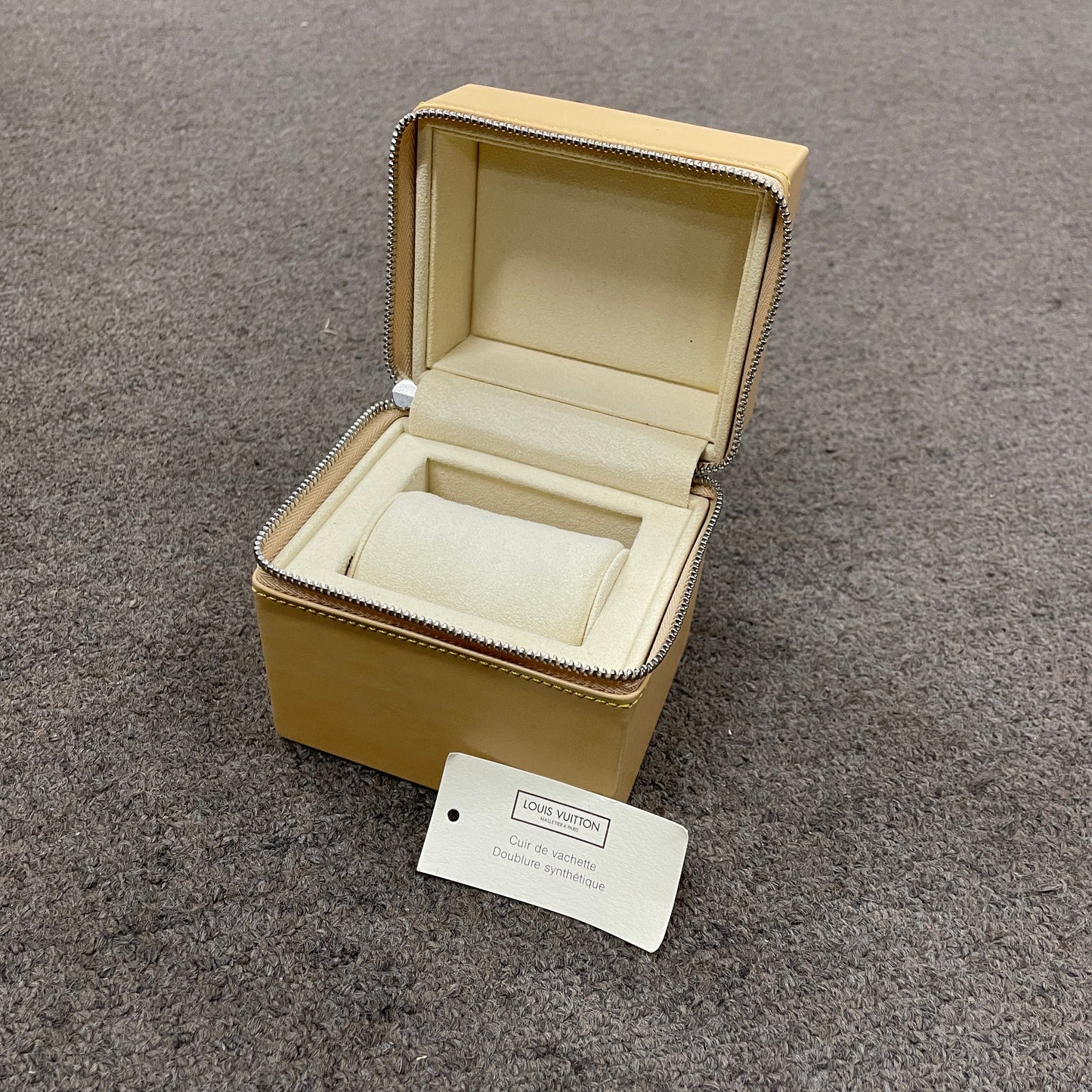 Q11430 Tambour 20th anniversary model limited to 120 pcs 2L-V33-00113