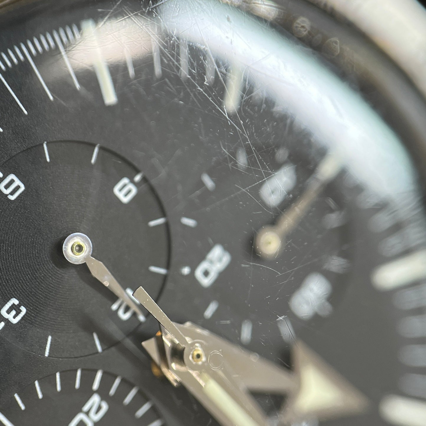 3594.50 Speedmaster broad arrow 2O-M01-00582