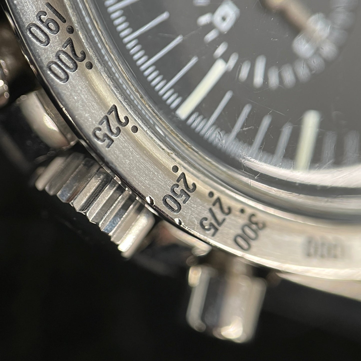 3594.50 Speedmaster broad arrow 2O-M01-00582