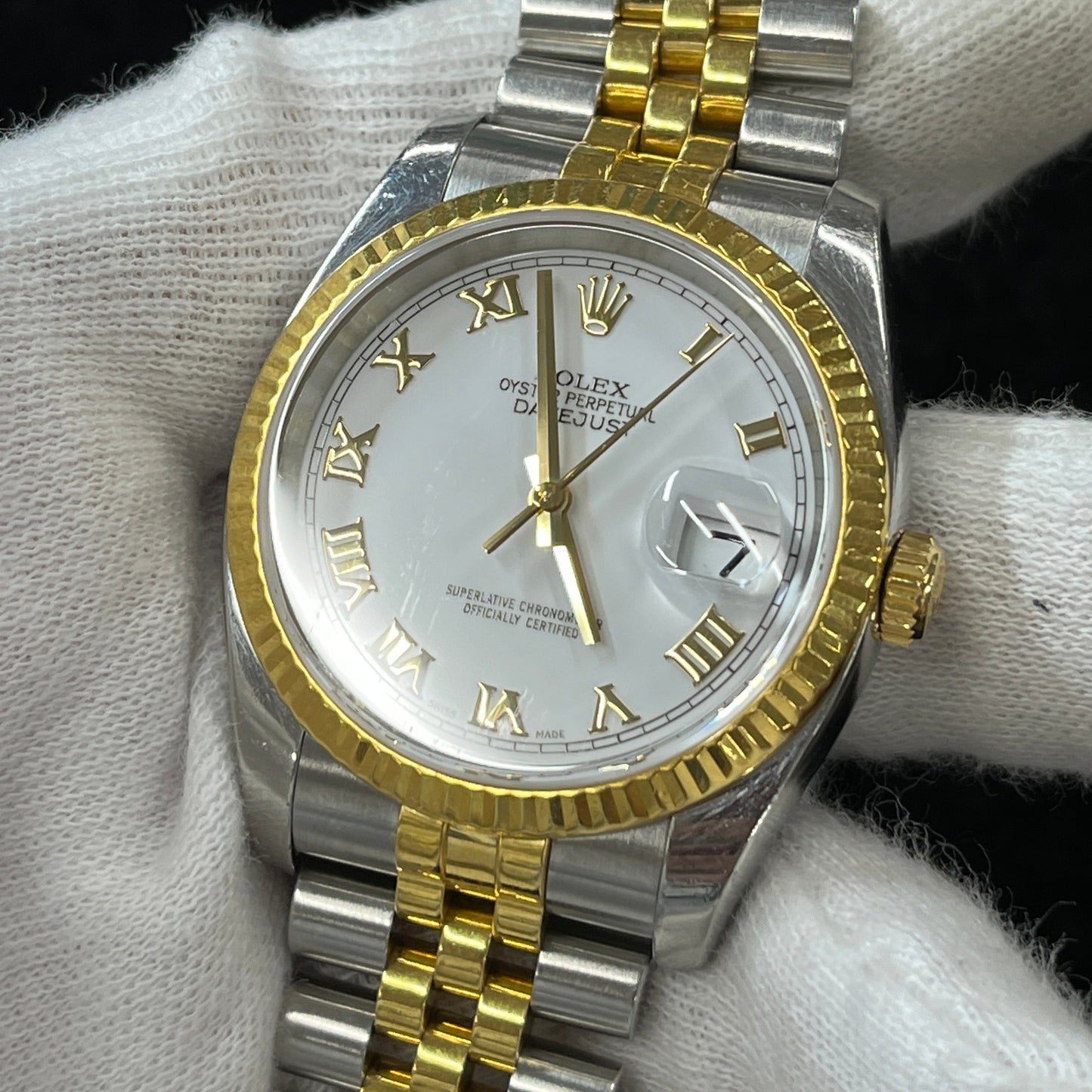 116233/5 DATEJUST D serial 2R-X33-00181