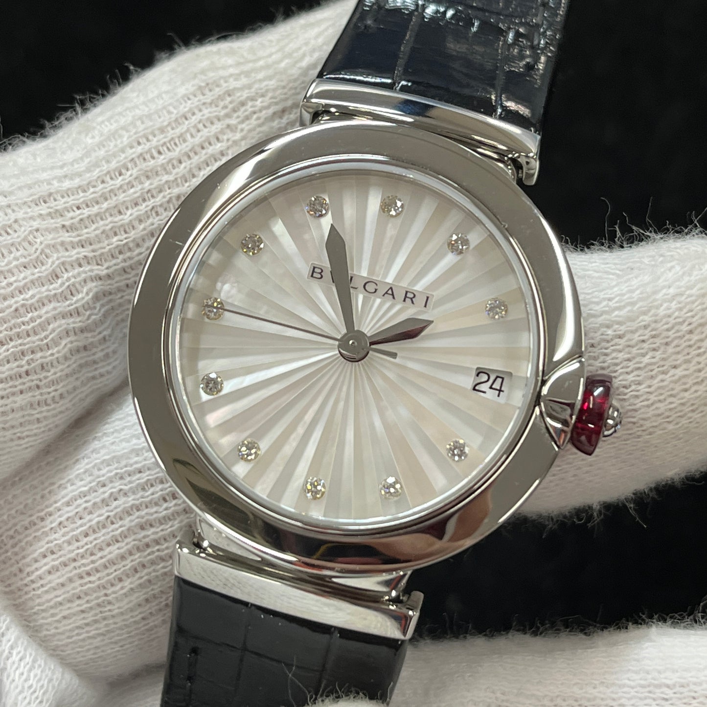 103478 Lucea 2BVL01-00185