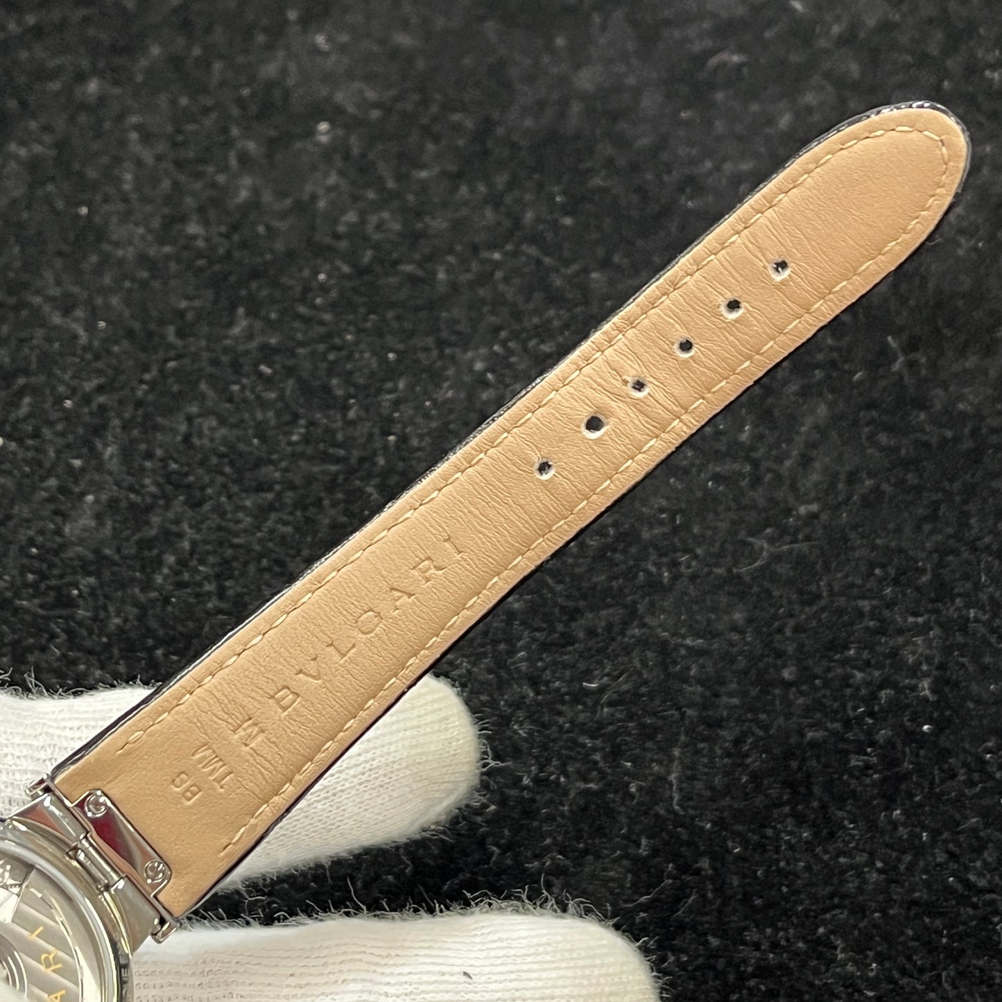 103478 Lucea 2BVL01-00185