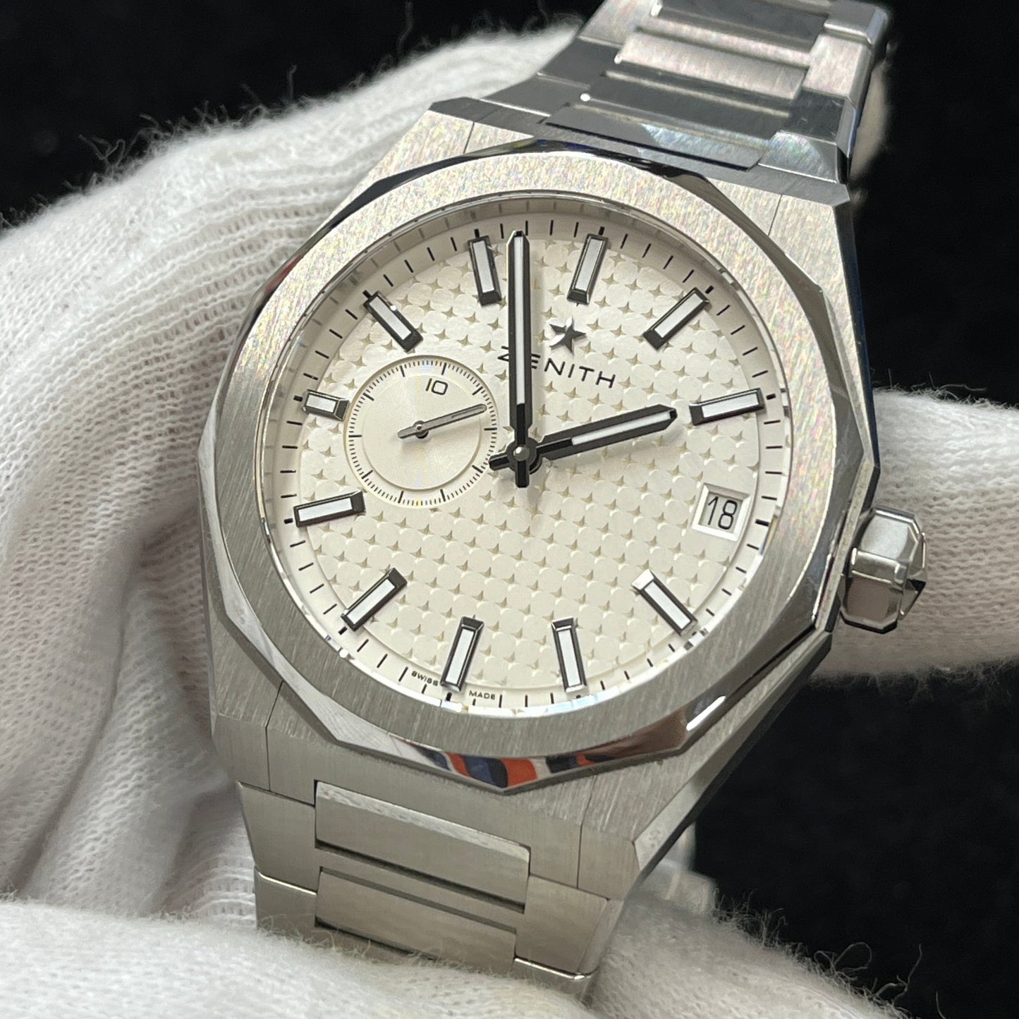 03.9300.3620/01.1001 Defy Skyline 2ZEN01-00097