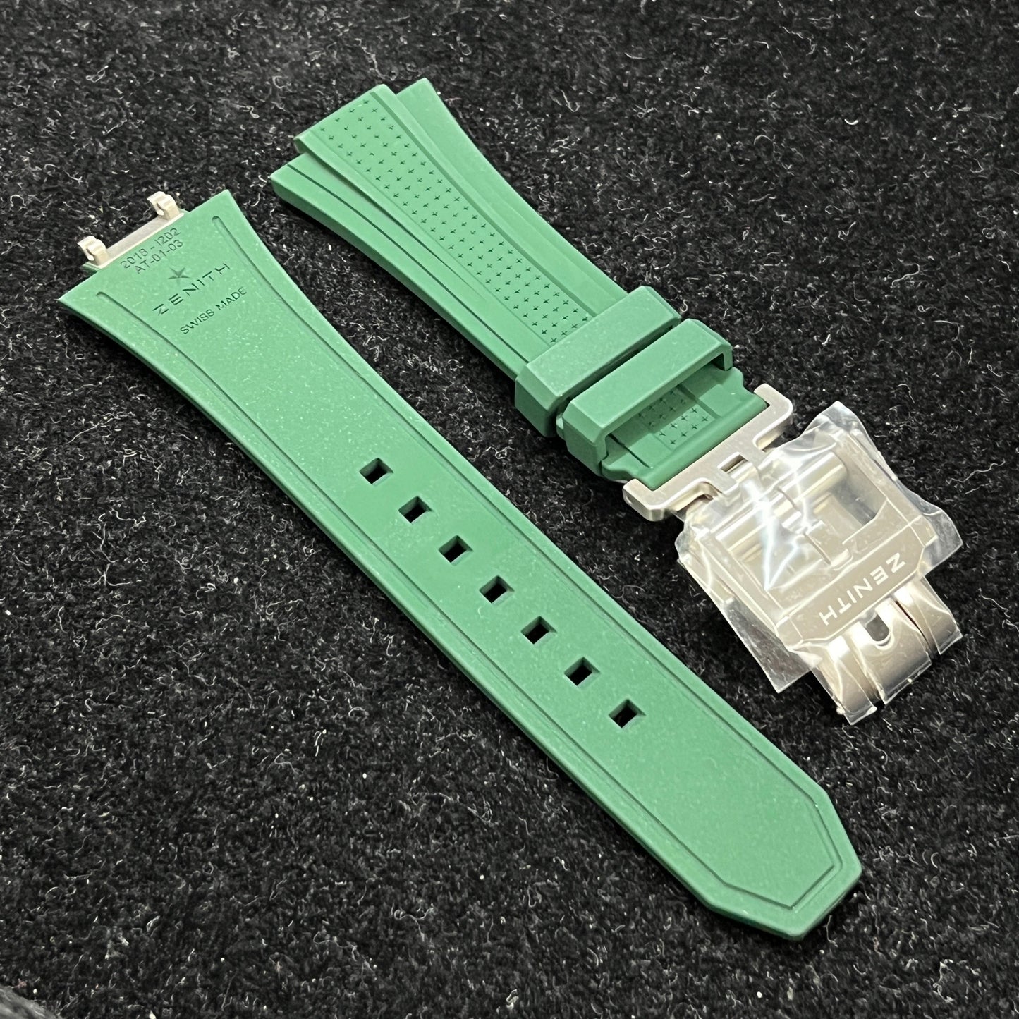 03.9300.3620/01.1001 Defy Skyline 2ZEN01-00097