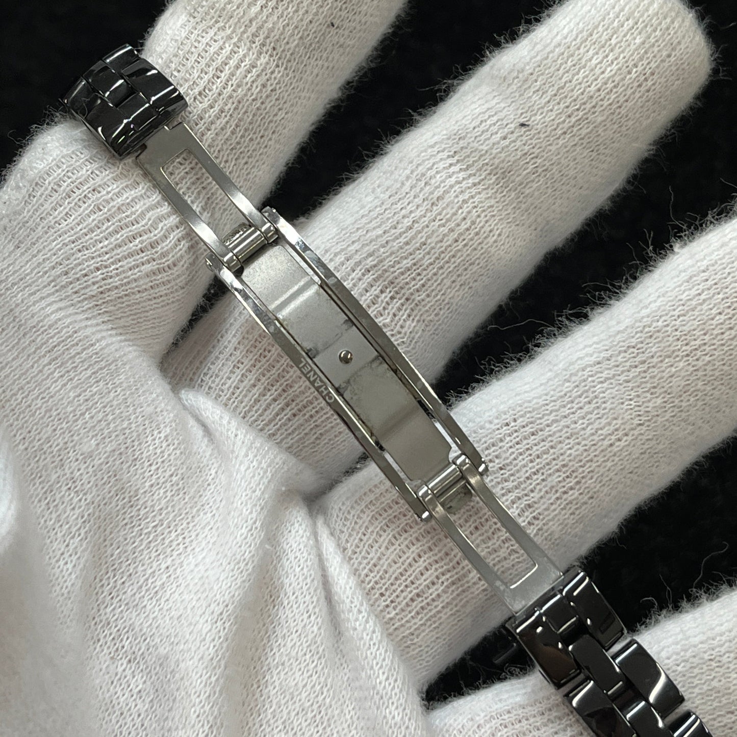 H5235 J12 Quartz 2CHA01-00129