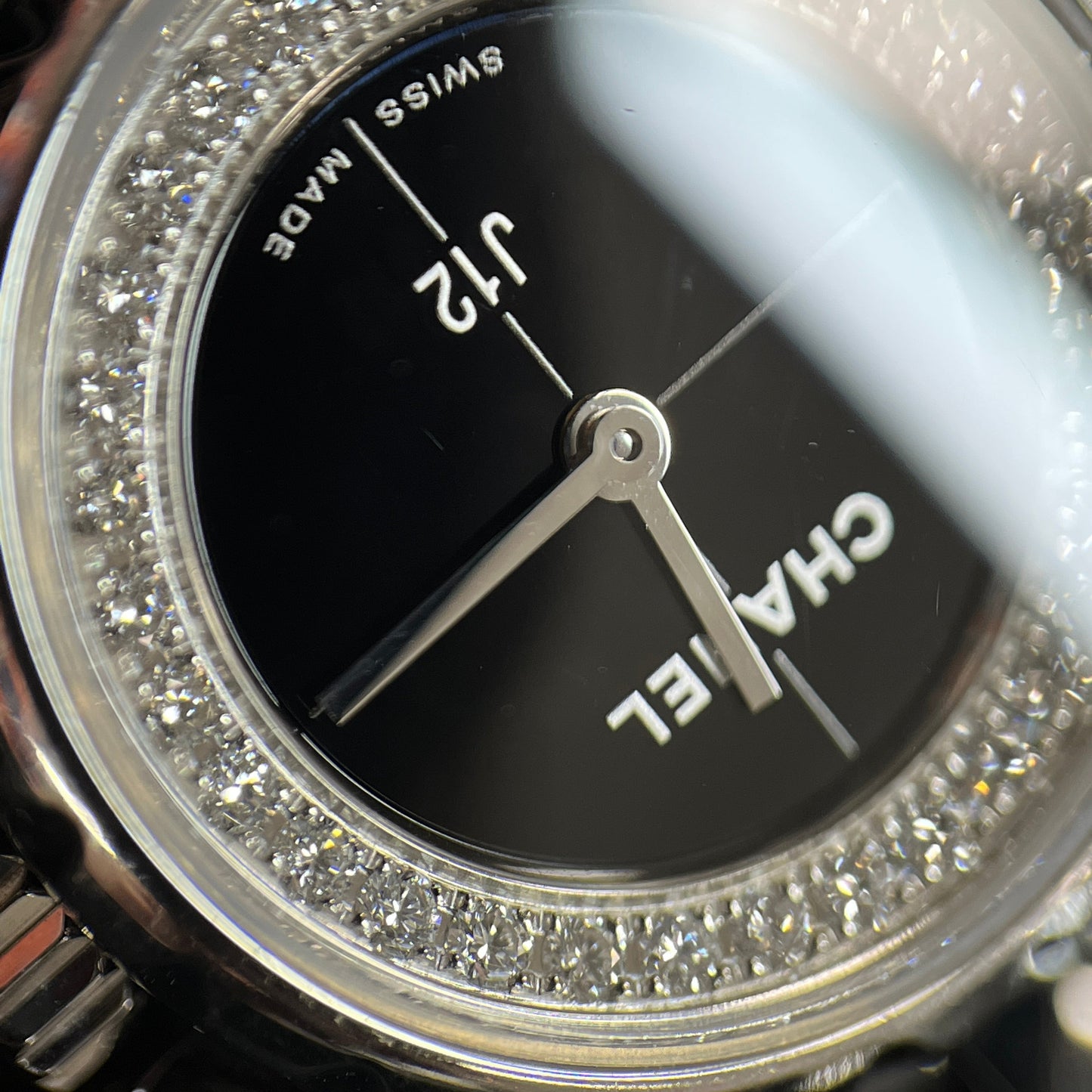 H5235 J12 Quartz 2CHA01-00129