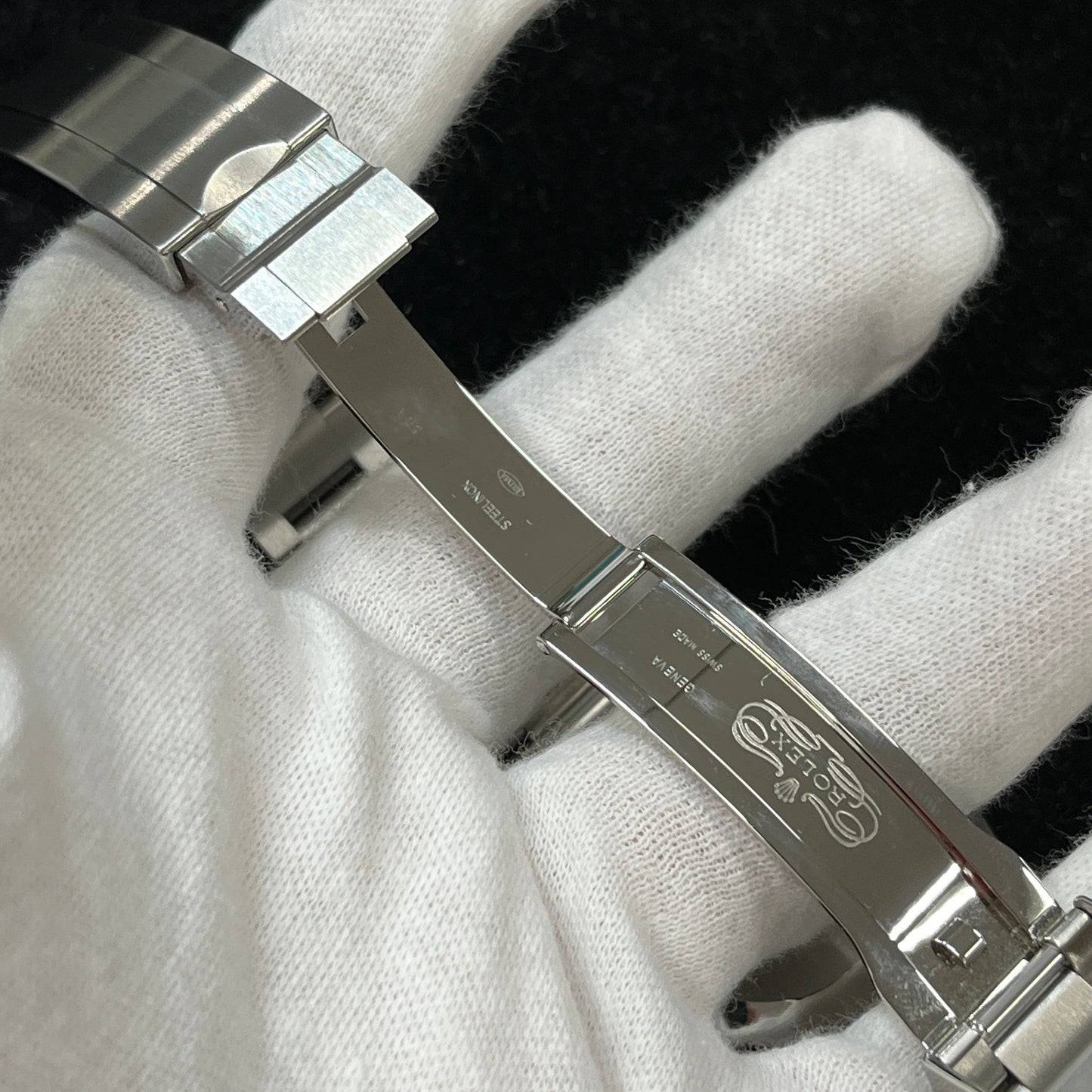 116610LN Submariner Date Random serial 2R-X01-01497