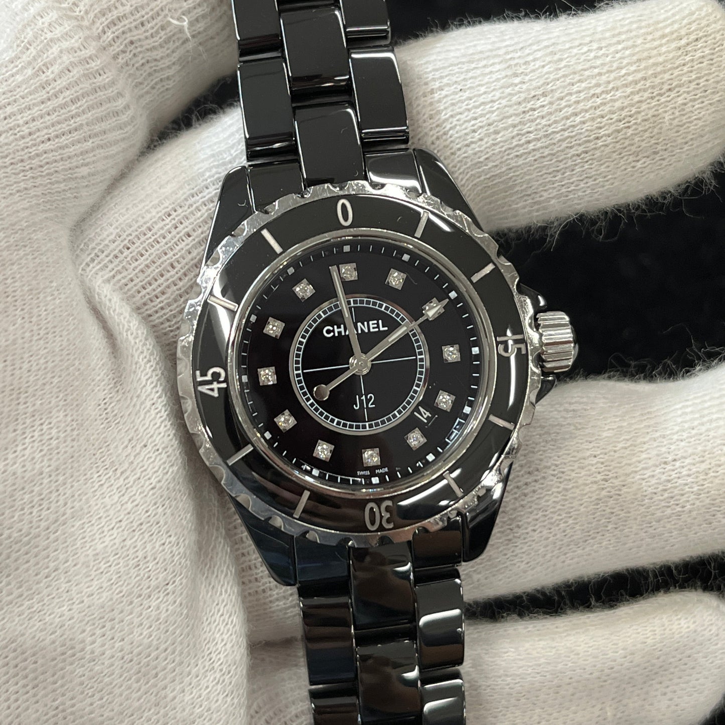 H1625 J12 Quartz 2CHA01-00133