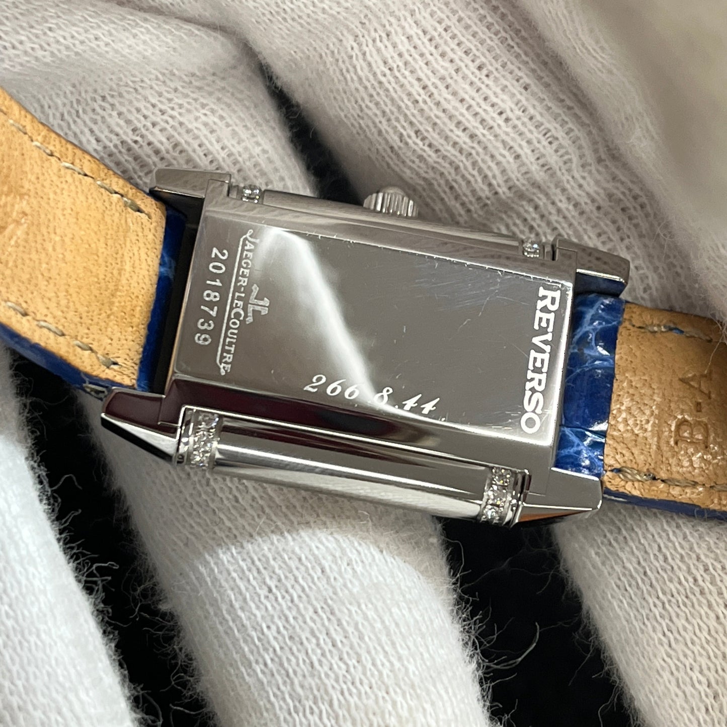 Q2668410 Reverso Duet 2JLC01-00117