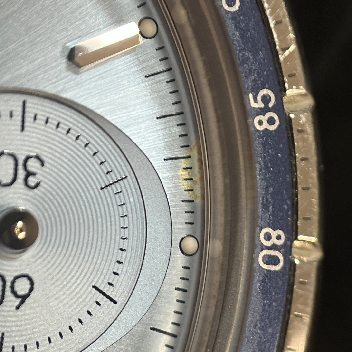 324.30.38.50.03.001 Speedmaster Co-axial 2O-M01-00589