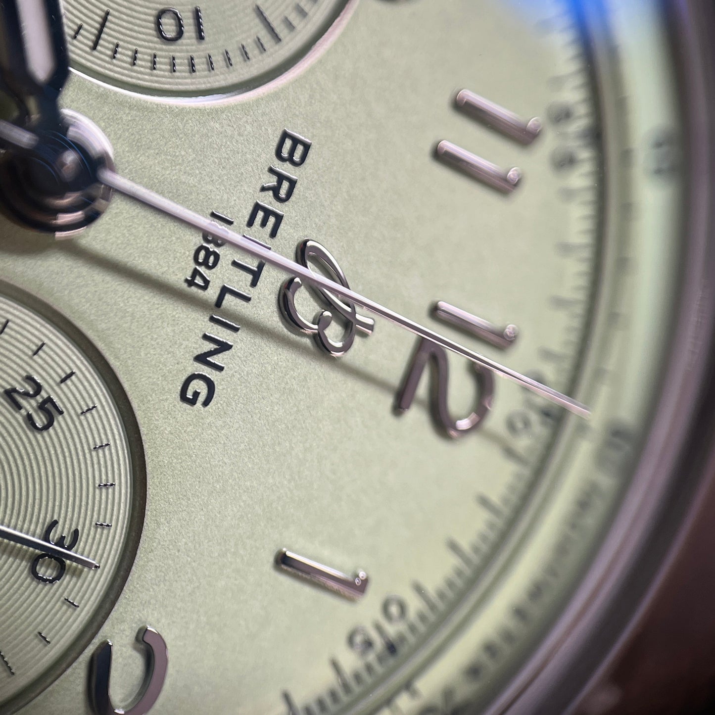 AB0930 Premier B09 Chronograph 2BRT01-00196