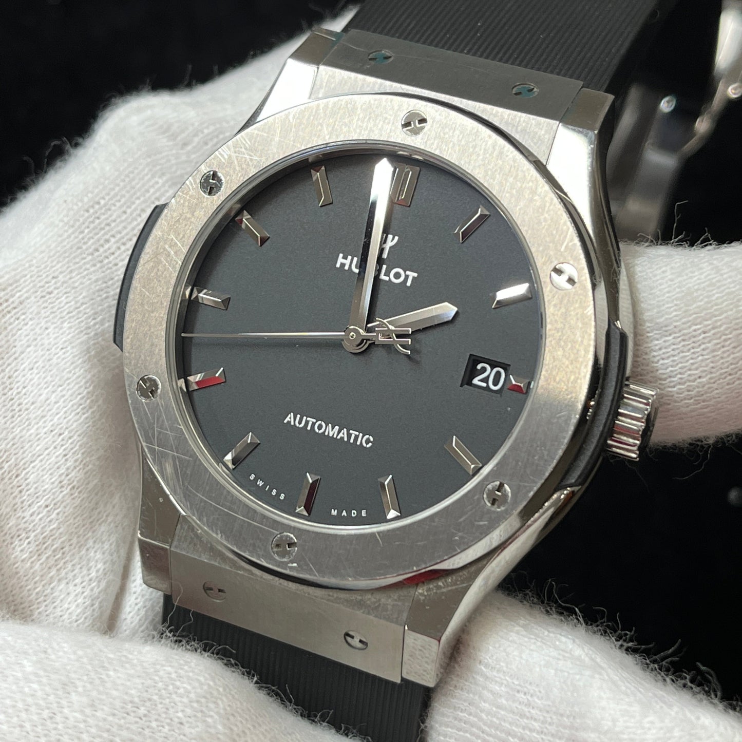 511.NX.1171.RX Classic Fusion 2HUB01-00209