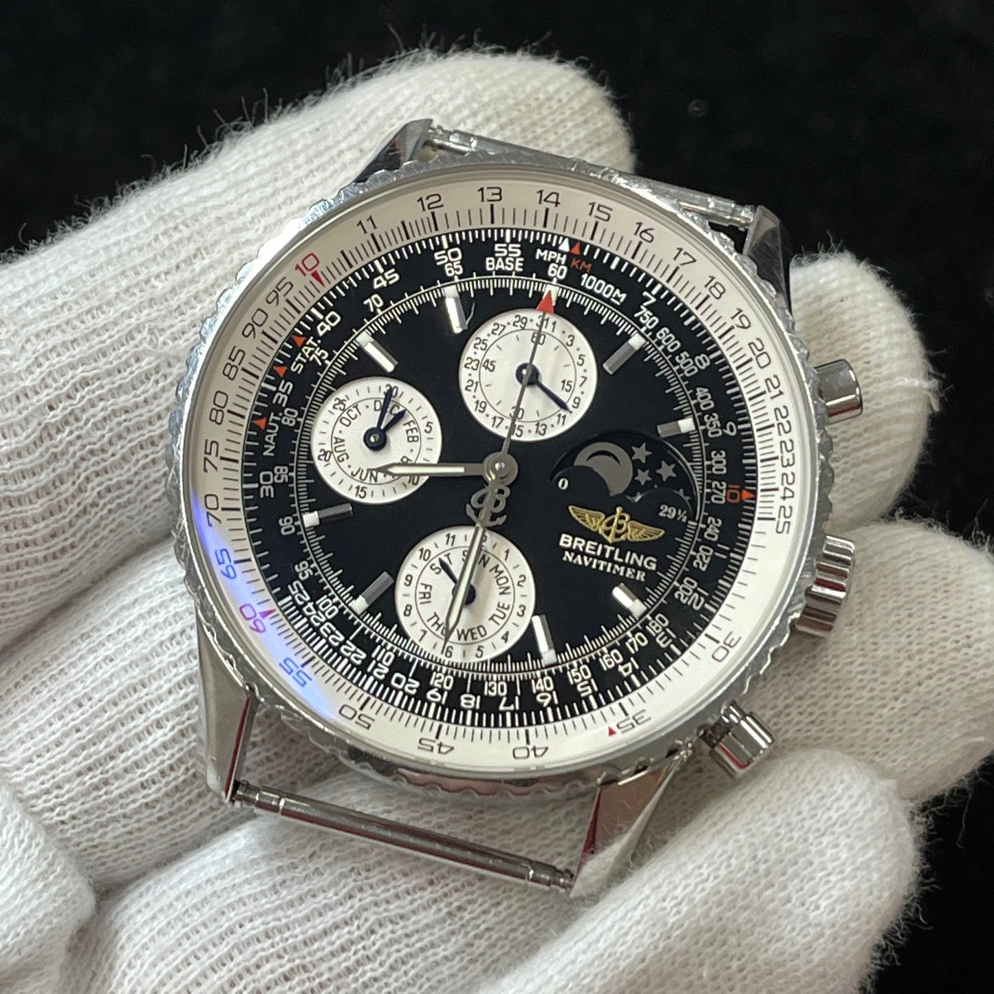 A19322 Navitimer Limited to 300 pcs in Japan 2BRT01-00197