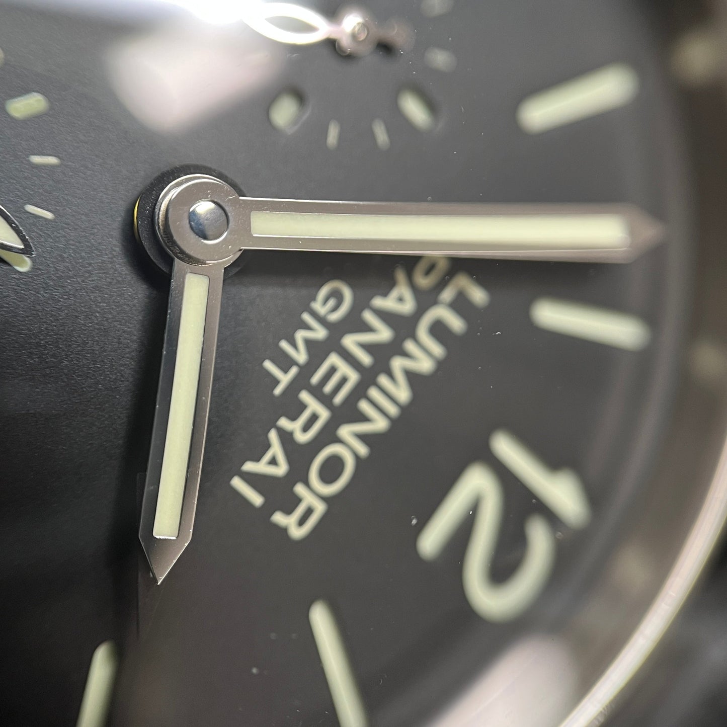 PAM00321 Luminor1950 3DaysGMT Power Reserve 2PAM33-00068