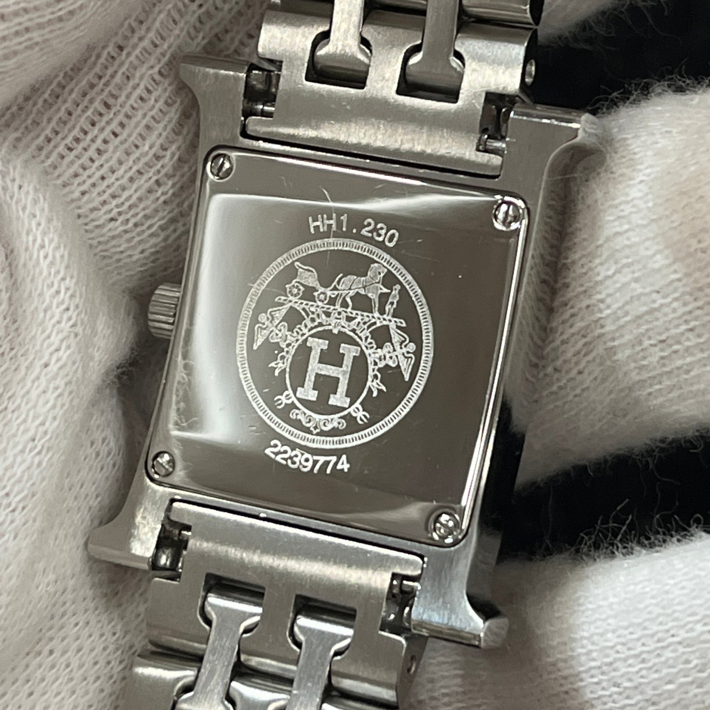 HH1.230 Heuer h Diamond Bezel 2HER01-00259